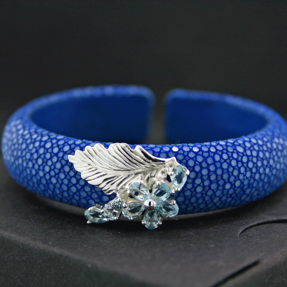Topas-Rochenleder-Armreif, 925/-Silber
