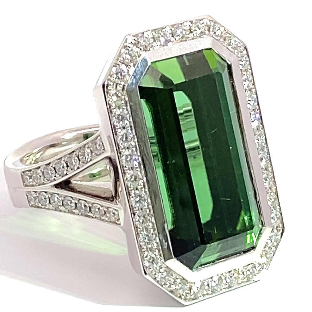 Statement Ring mit Brillanten und Turmalin Grün Augenrein aus Afghanistan 19.80 ct Investment Edelstein sehr feine Farbe 