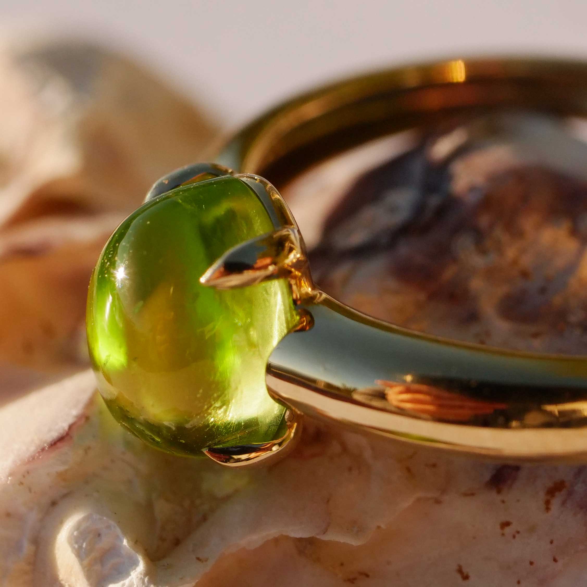 Turmalin Ring 750er Gelbgold Grün....süsse Versuchung...made in Italy...hochwertig 