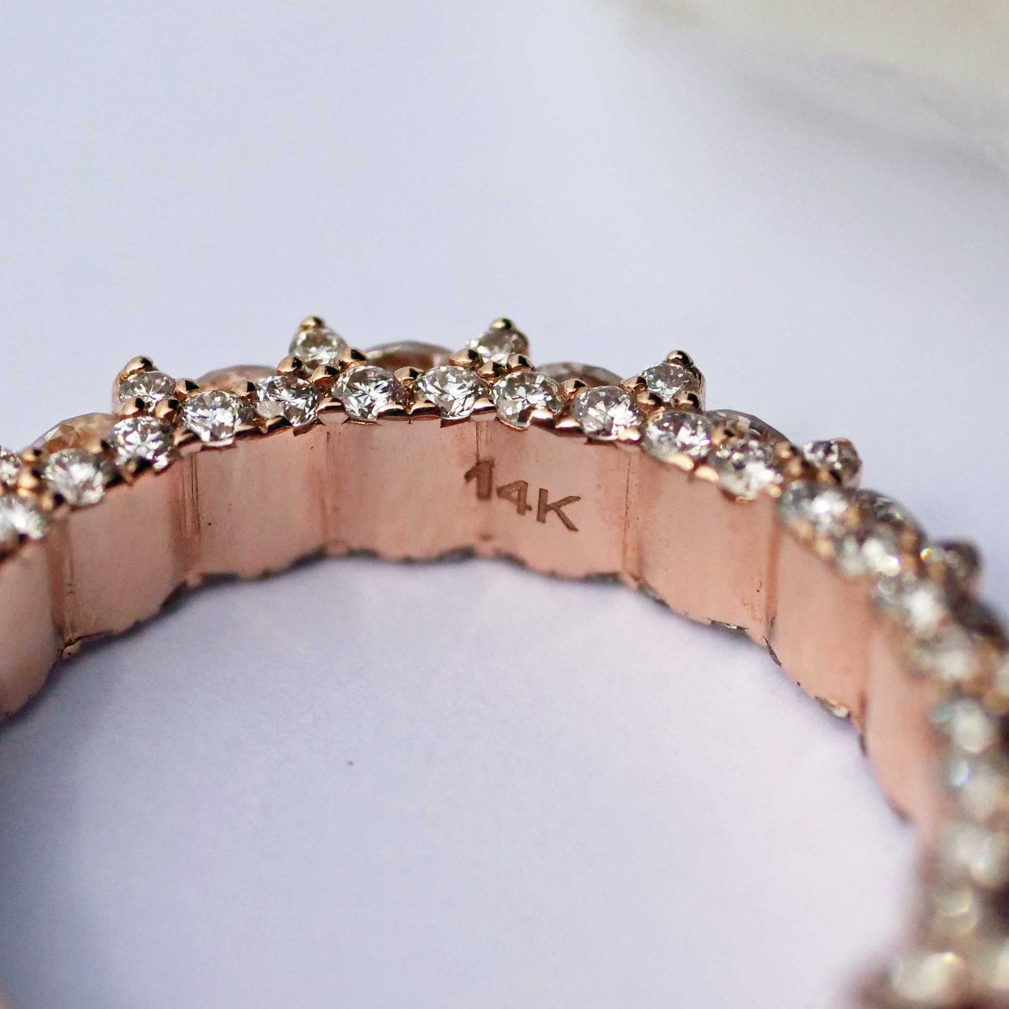 Brillant Memoire Ring 3.52 ct TW VS Labor Diamanten in 585er Rosegold.... für ein Bruchteil des Naturdiamant Preises   