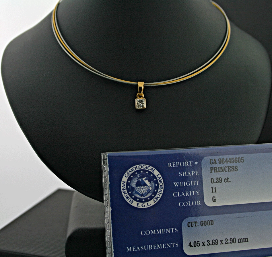 Diamant Anhänger princesscut 0.43 ct TW / P1 Expertise von E.G.L.