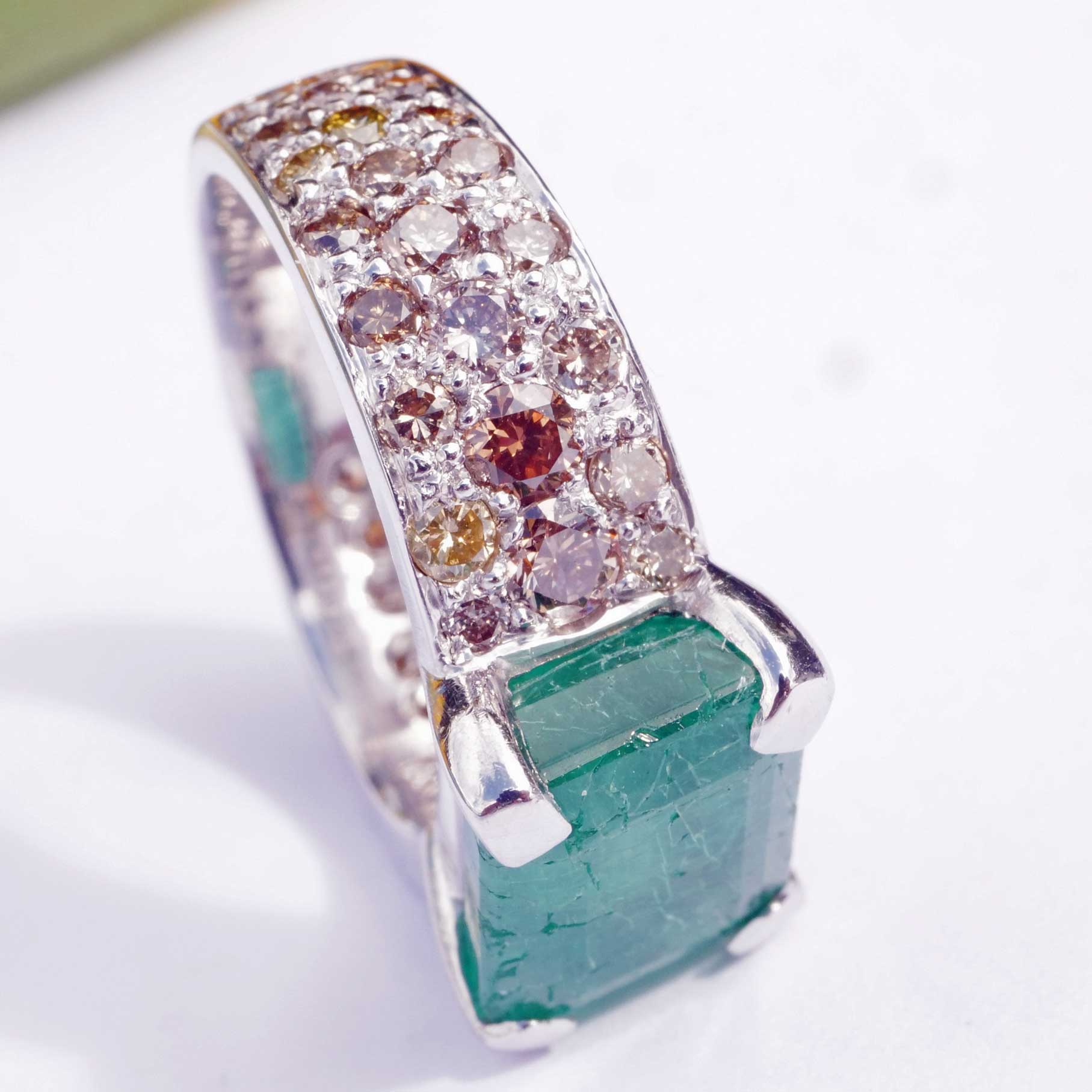 Smaragd Brillant Ring 750er Weissgold ca. 2.60 und 0.80 ct 6,3 Gramm neu rhodiniert