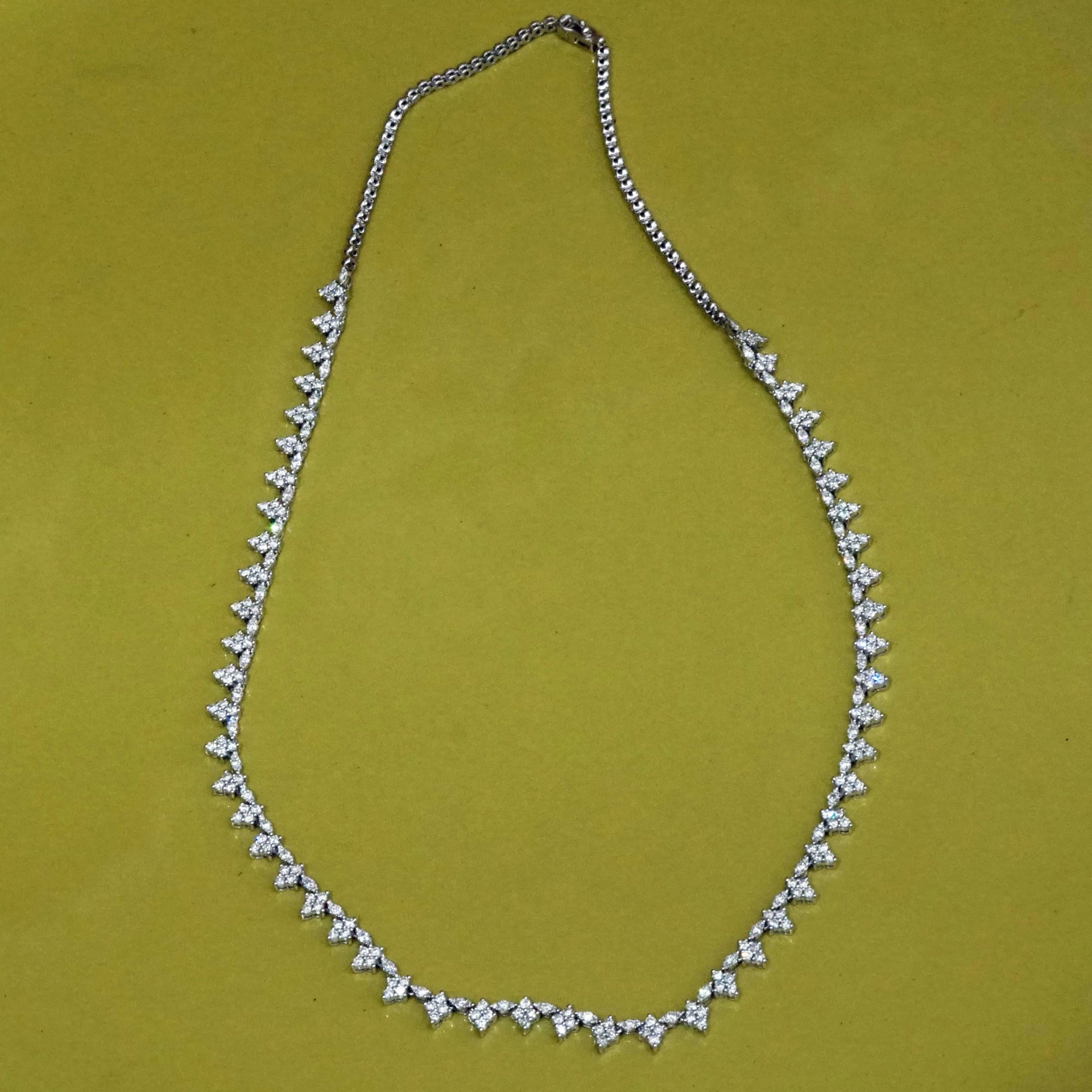 Brillant Collier 4.20 ct 750er Weissgold 360 Vollschliff Brillanten ergeben ein Prachtcollier