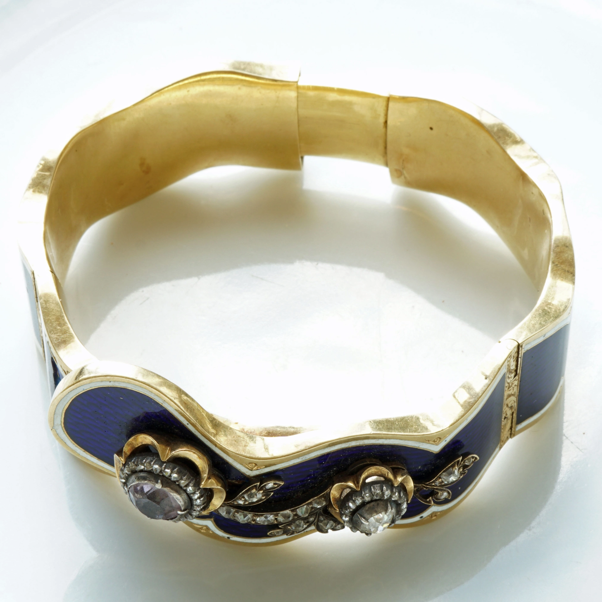 Emaille Diamant Armreif um 1830-1890 750er Gelbgold 66 Gramm...alltagstauglich