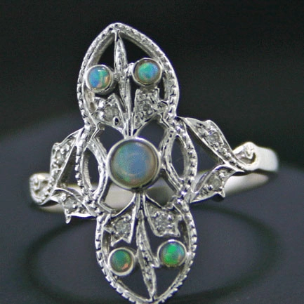 Ring im Jugendstil, 375/-WG.