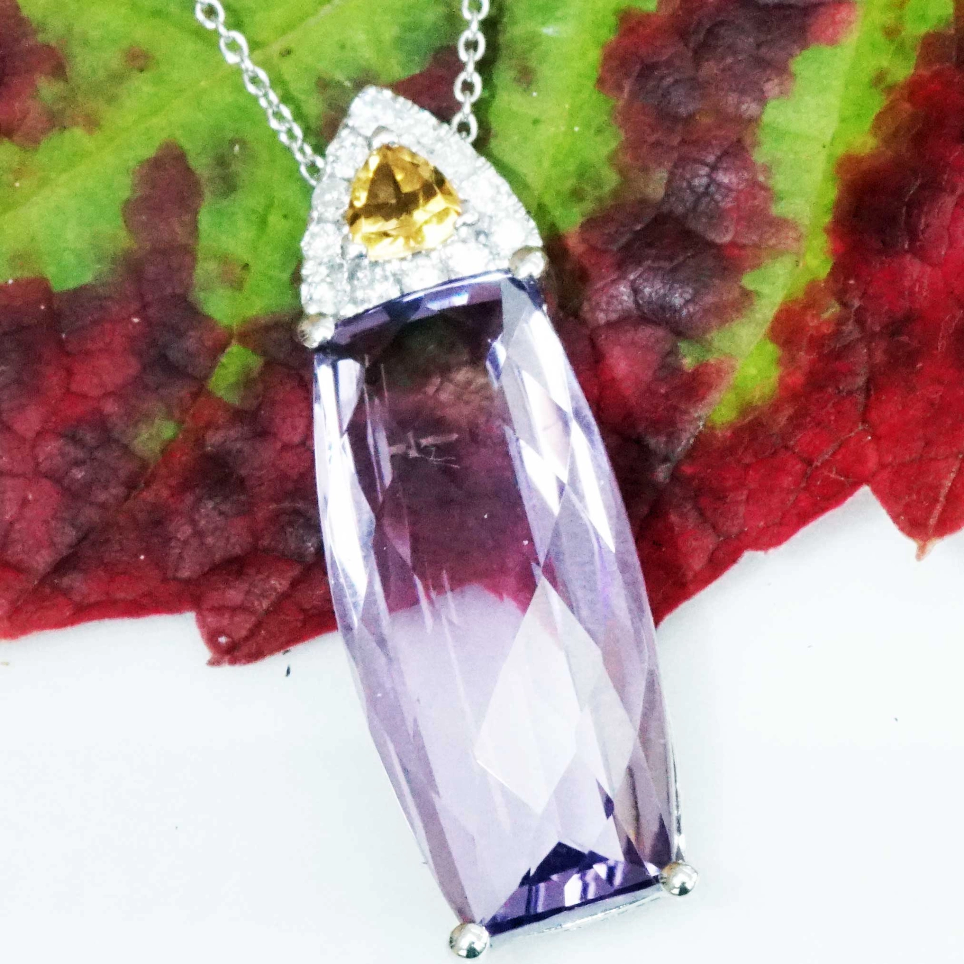 Amethyst Citrin Brillant Anhänger mit Kette 10 ct 0.10 ct 0.15 ct 750er Weissgold ....sanfte Anmut