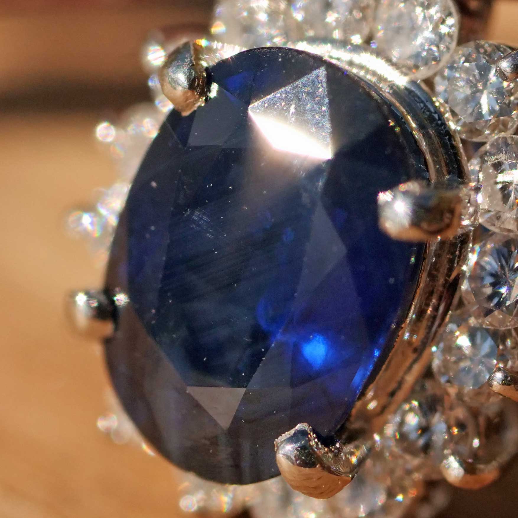 Royal Blue Saphir Brillant Anhänger in 900er Platin mit Kette 2.81 ct 0.73 ct TW-W VS-SI 