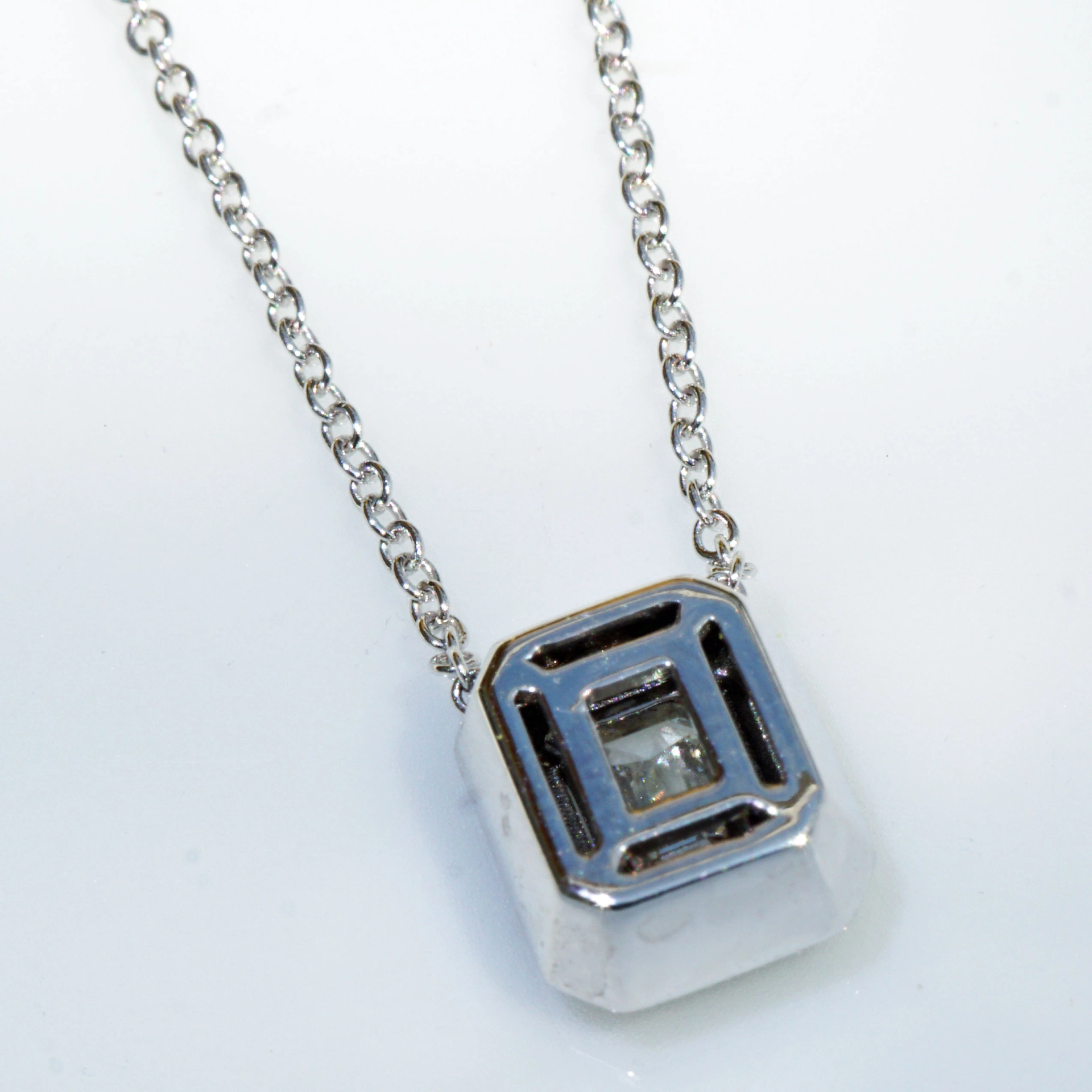 Diamant Emeraldcut Collier 0.15 ct 750er Weissgold TW VS made in Italy massiv