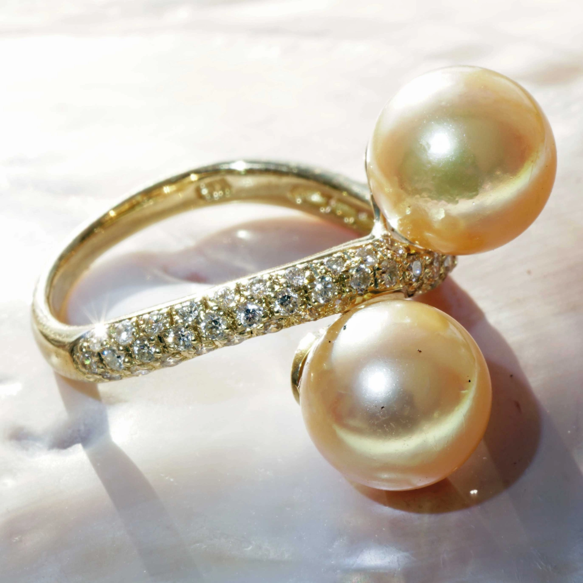 Südsee Zuchtperl Brillant Ring in 750er Gelbgold 0.51 ct 9.3/9.6 mm D. goldfarben feiner Lüster