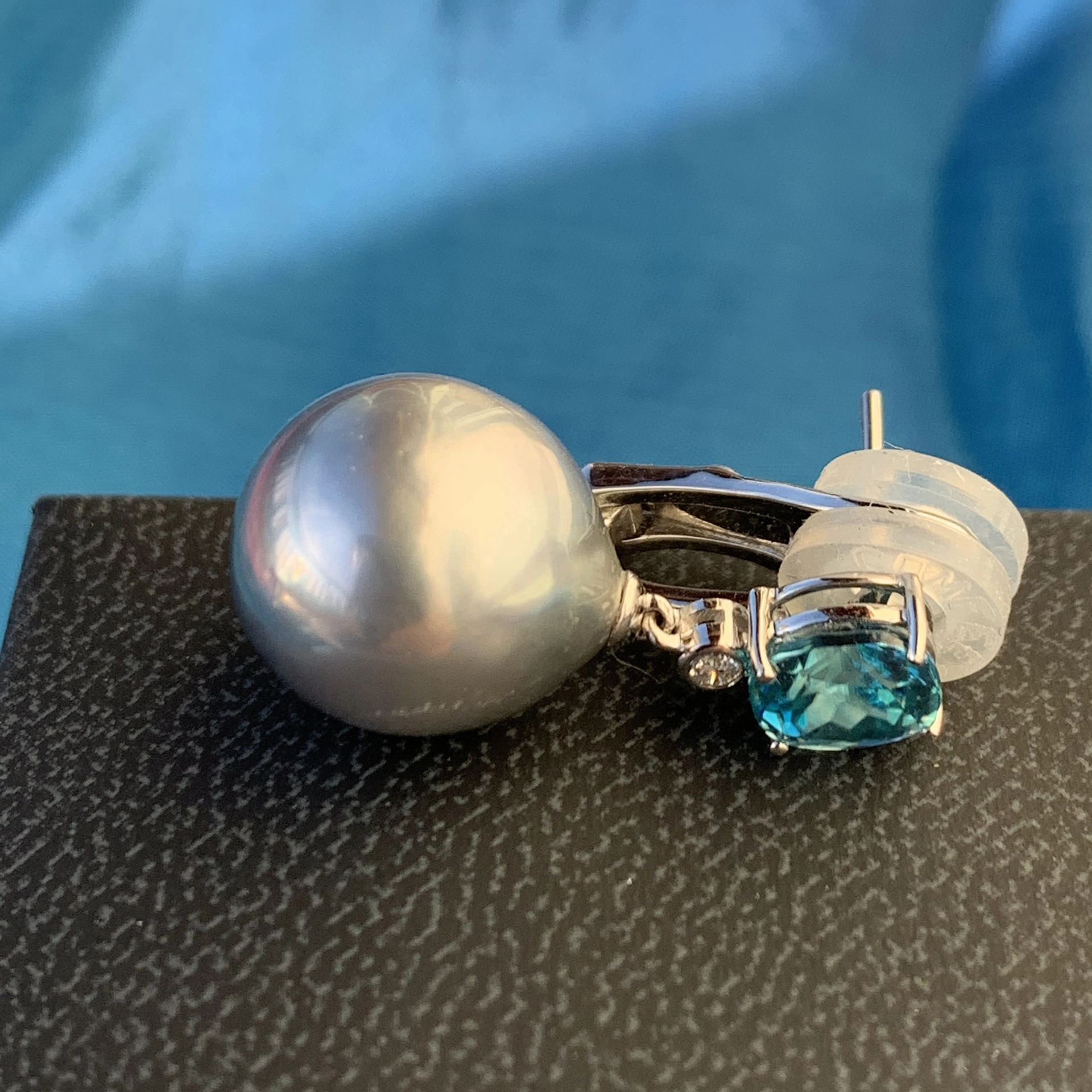 Blauer Zirkon Zuchtperl Brillant Ohrhänger 750er Gold Top Kambodscha Zirkone