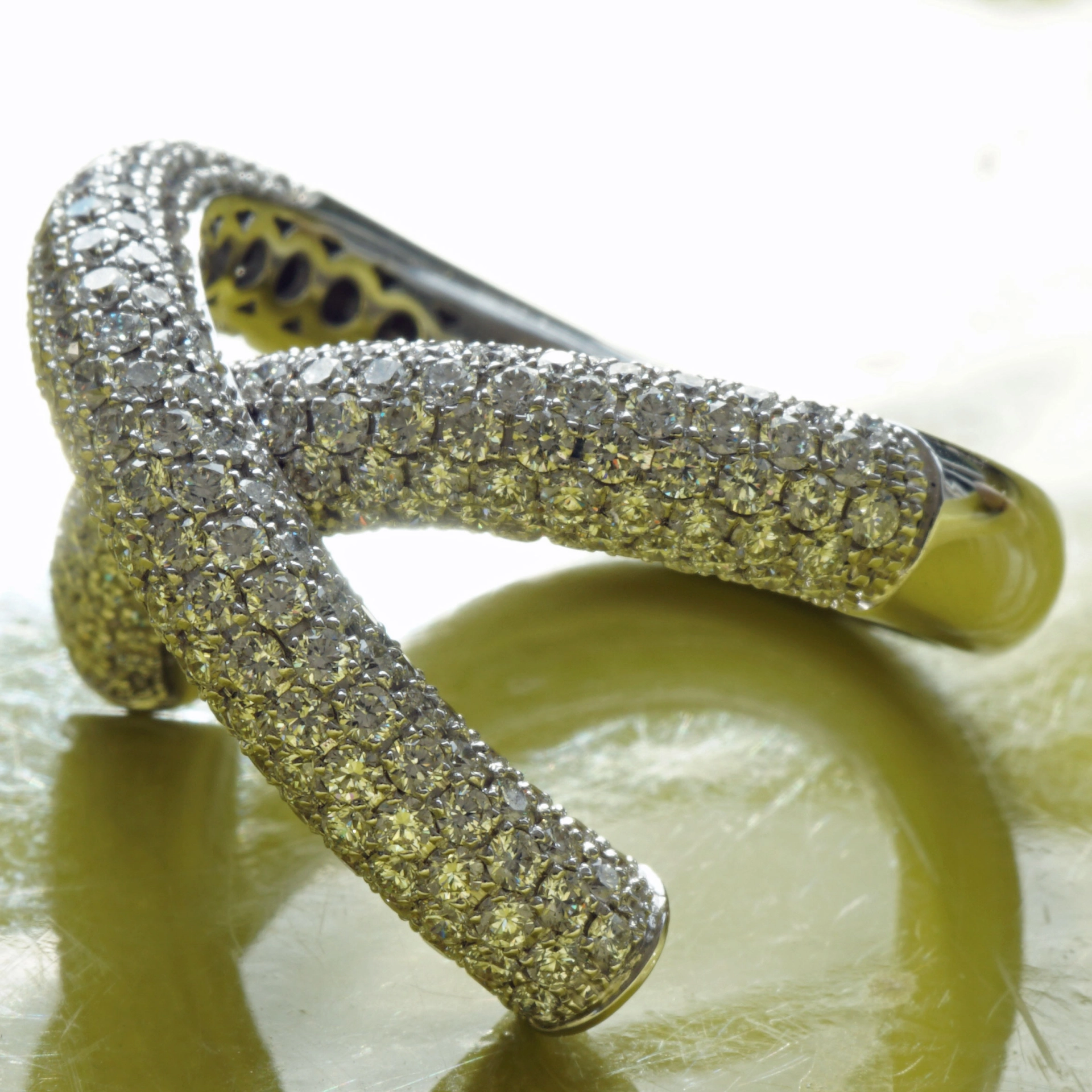 Brillant Designer Ring 3.42 ct TW VS 750er Weissgold..getragen von Prinzessin Victoria von Schweden
