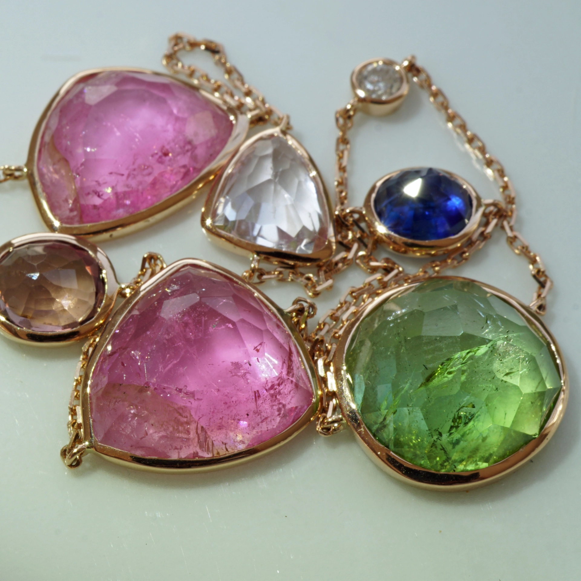 Collier Turmalin Spinell Saphir Brillant 750er Rosegold Topqualität Afghanistan