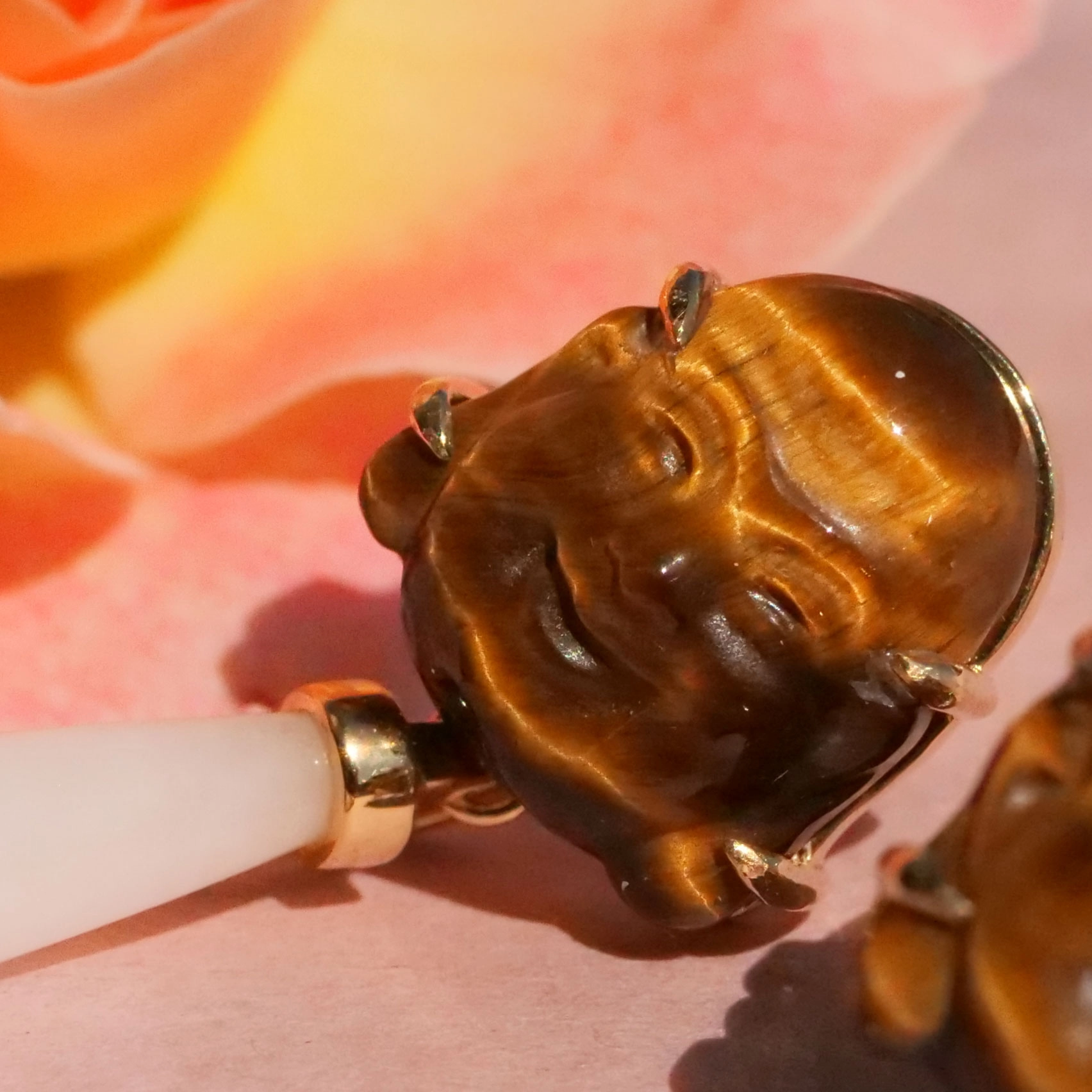 Tigerauge Budda Cacholong Ohrhänger 750er Gelbgold...bringen Glück und schauen klasse aus