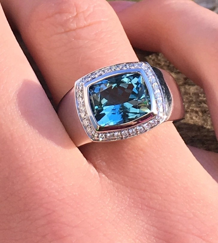 Santa-Maria-Aquamarin-Brillant-Ring-750er-Weißgold