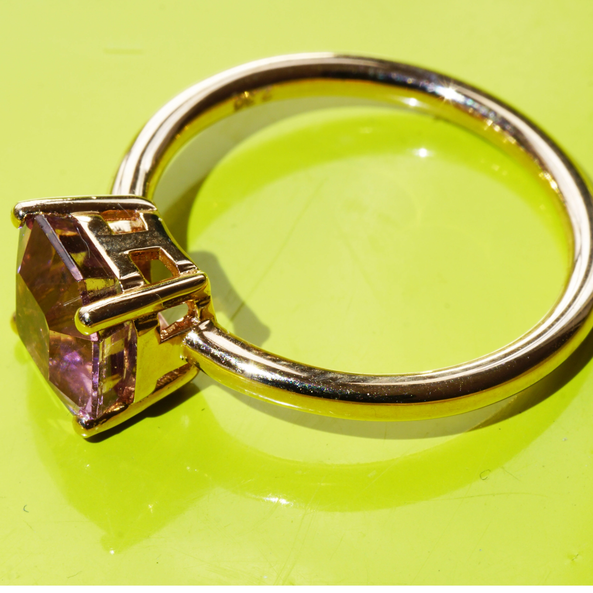Turmalin Ring 750er Rosegold 2.36 ct grandiose Fliederfarbe Pink Bläulich AAA+
