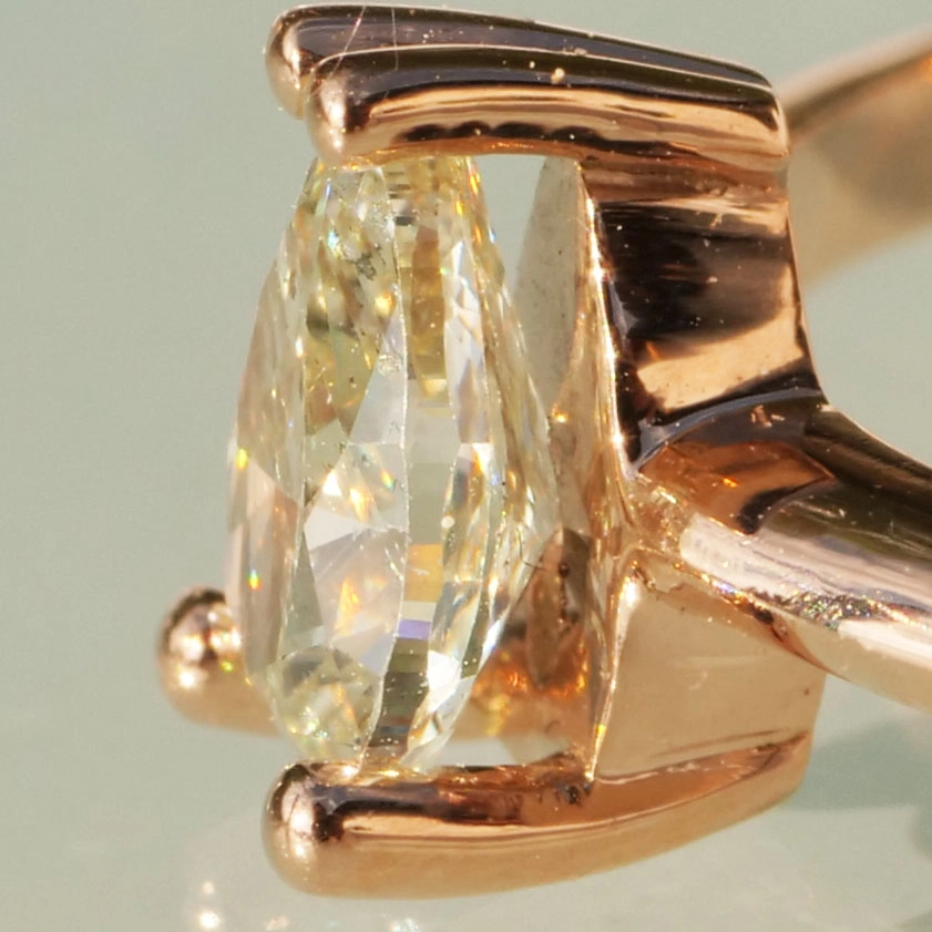Fancy Yellow Diamant Ring NATURFARBE Pear 0.50 ct 750er GG Silhouette Schmuck Bentner-