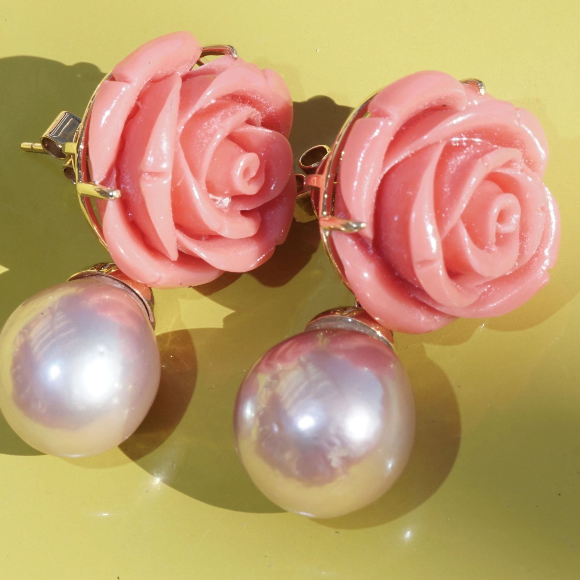 Korall Perl Ohrhänger Blütenzauber 585er Gelbgold....feinster Lüster...üppige Größe..Barockschmuck
