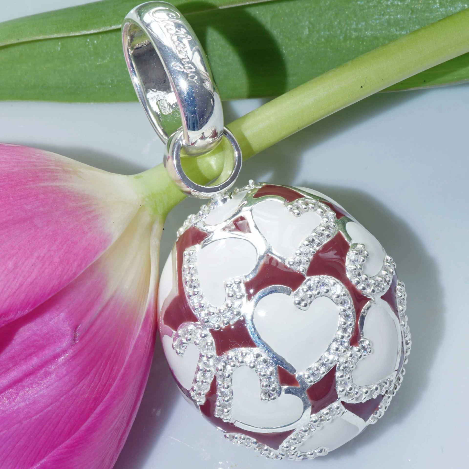 Original Chilango Anhänger im Stil Faberge Emaille Heart rot-braun 925er Silber mit Steinbesatz