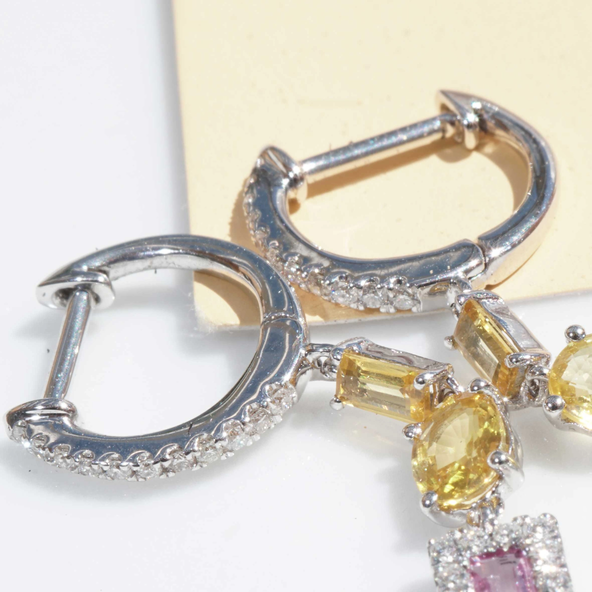 Smaragd Saphir Brillant Ohrhänger 750er Weissgold 0.50 ct 1.20 ct 0.26 ct....Confetti Style...bunt