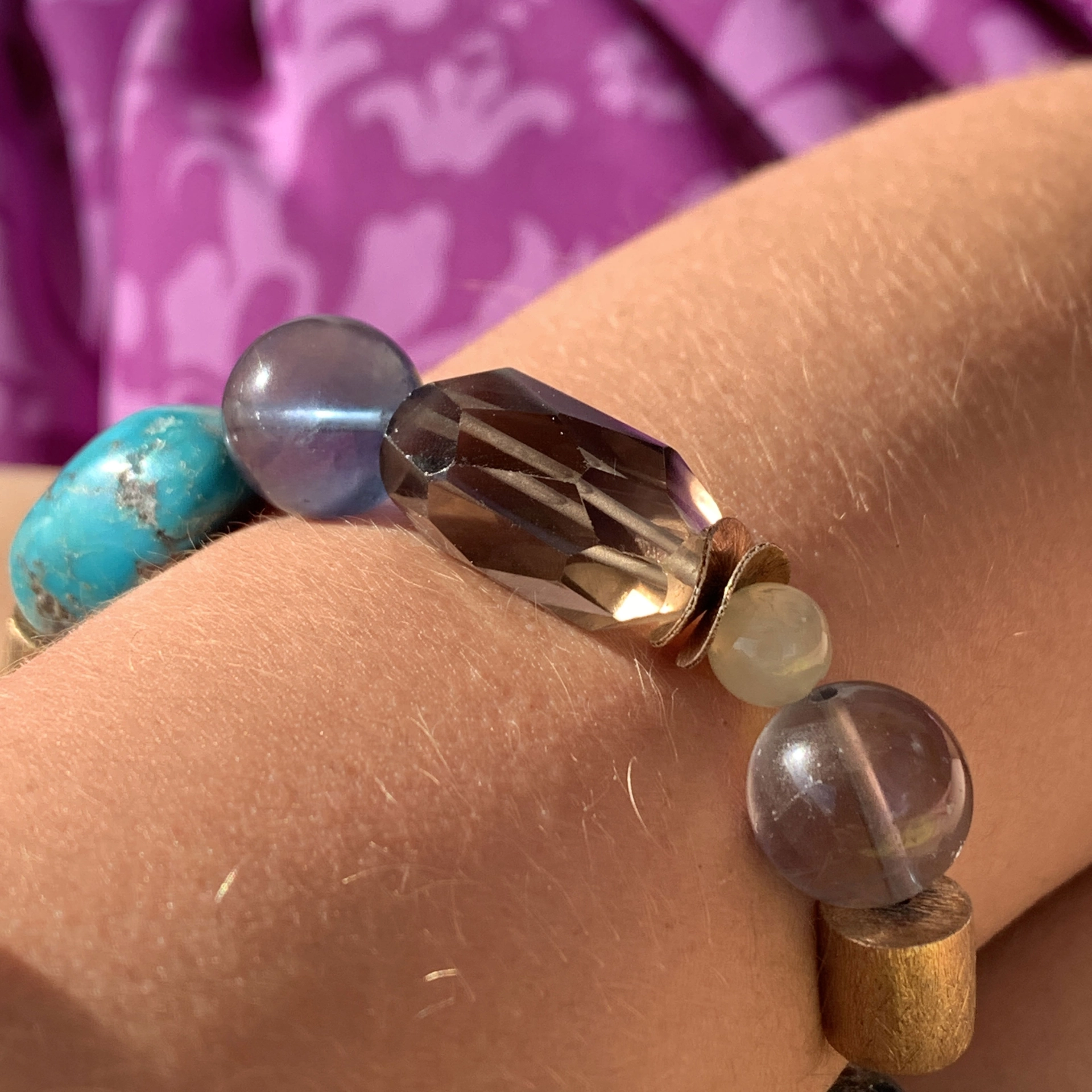 Armband elastisch tolle Farben Türkis Apatit Quarzit Lava Silber vergoldet
