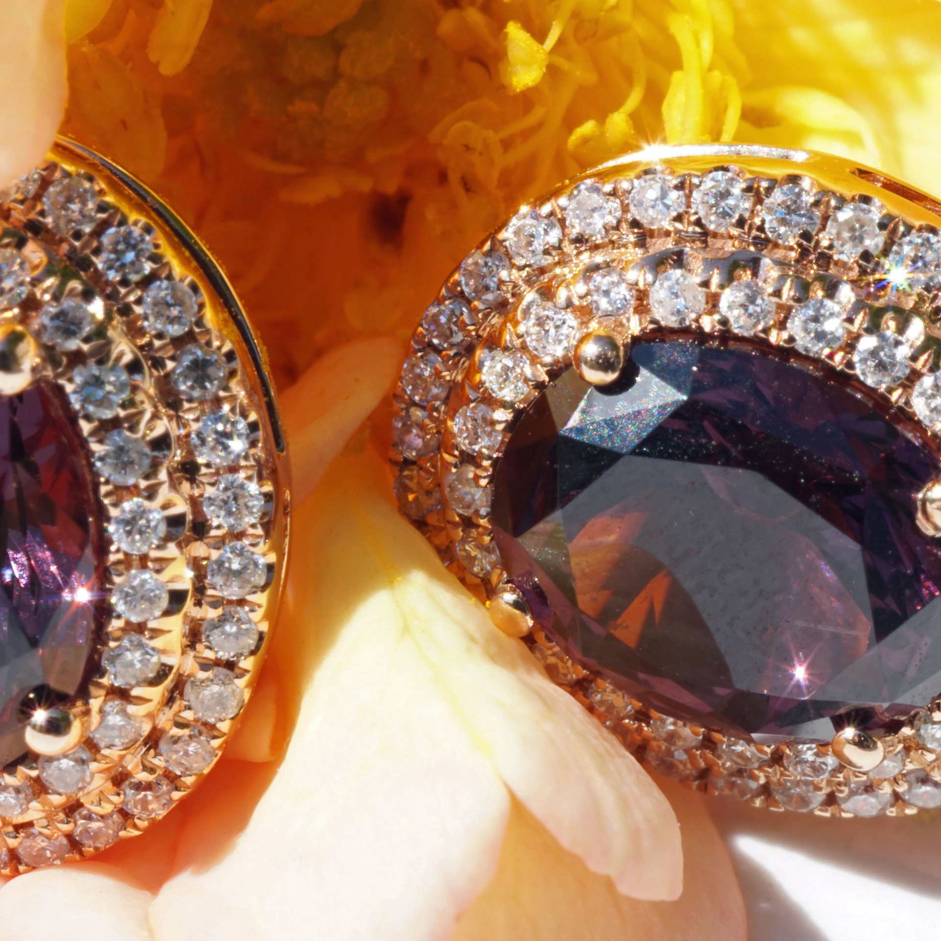 Spinell Brillant Ohrstecker 2.51 ct 0.28 ct violett Myanmar unbehandelt TOPQUALITÄT 750er Rosegold