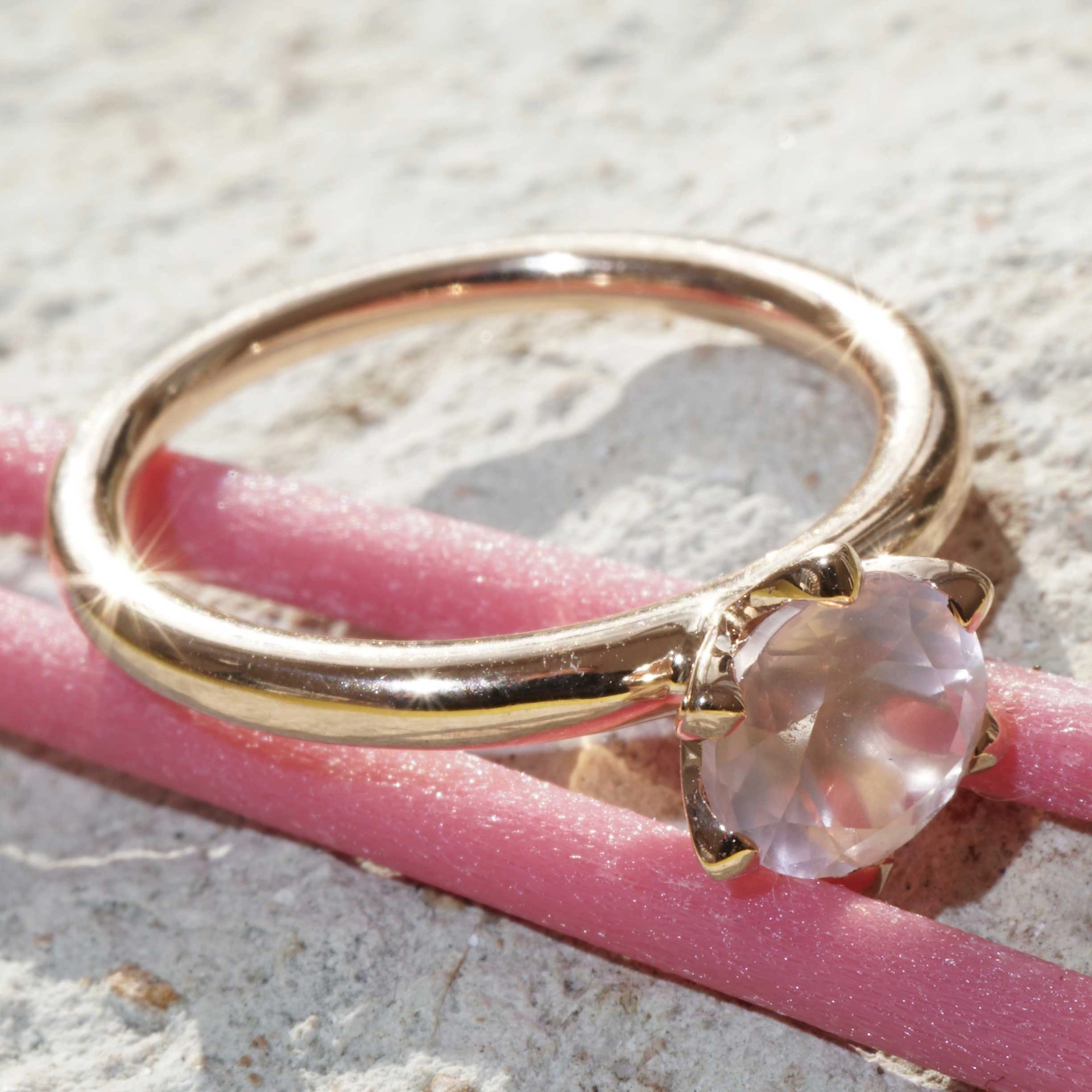 Bestseller Kombinationsring..Rosenquarz Ring in 750er Rosegold hergestellt in Valenza...toll massiv