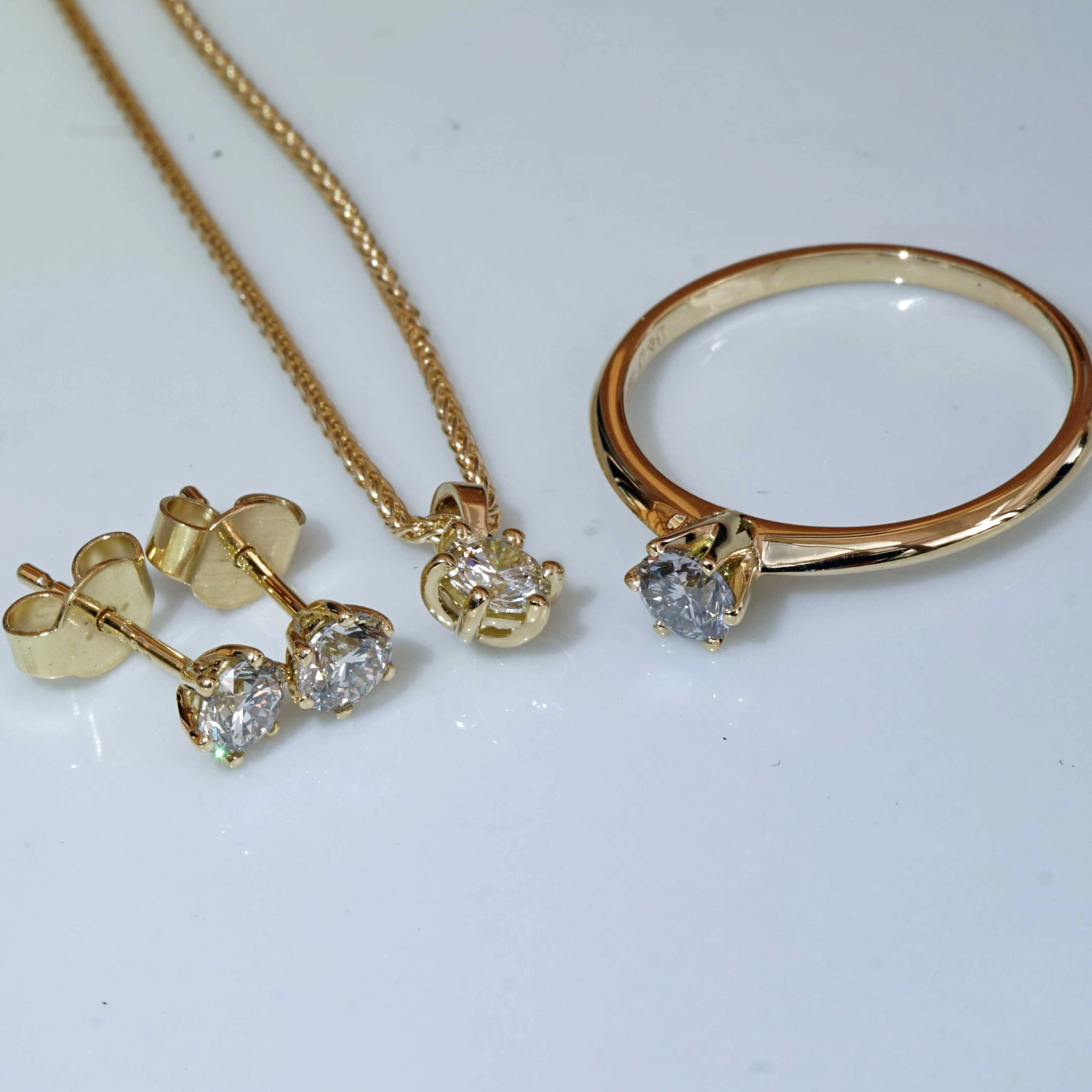 Brillant Ring Anhänger Ohrstecker 750er Gelbgold Set 1.20 ct Getönt VS Silhouette Schmuck