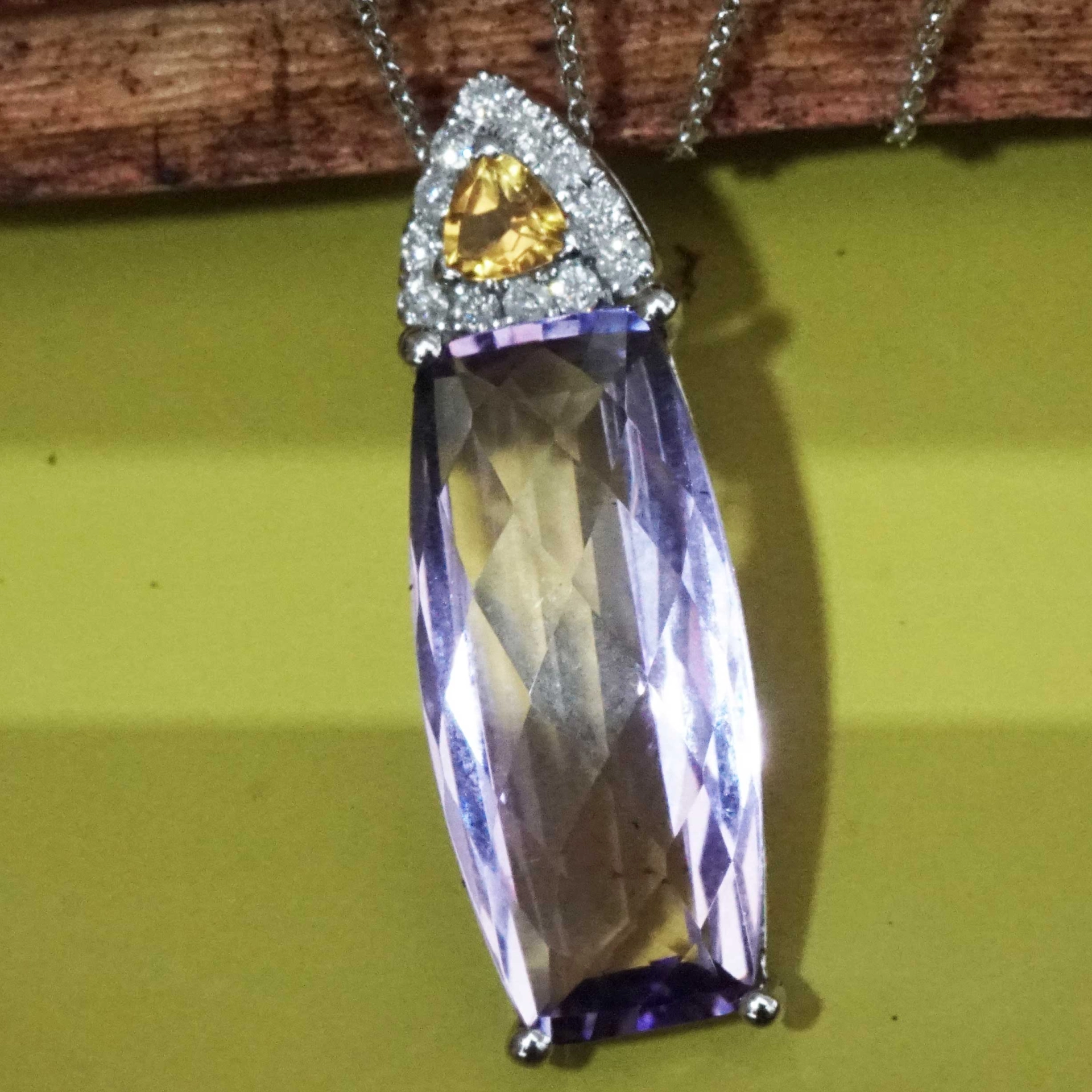 Amethyst Citrin Brillant Anhänger mit Kette 10 ct 0.10 ct 0.15 ct 750er Weissgold ....sanfte Anmut