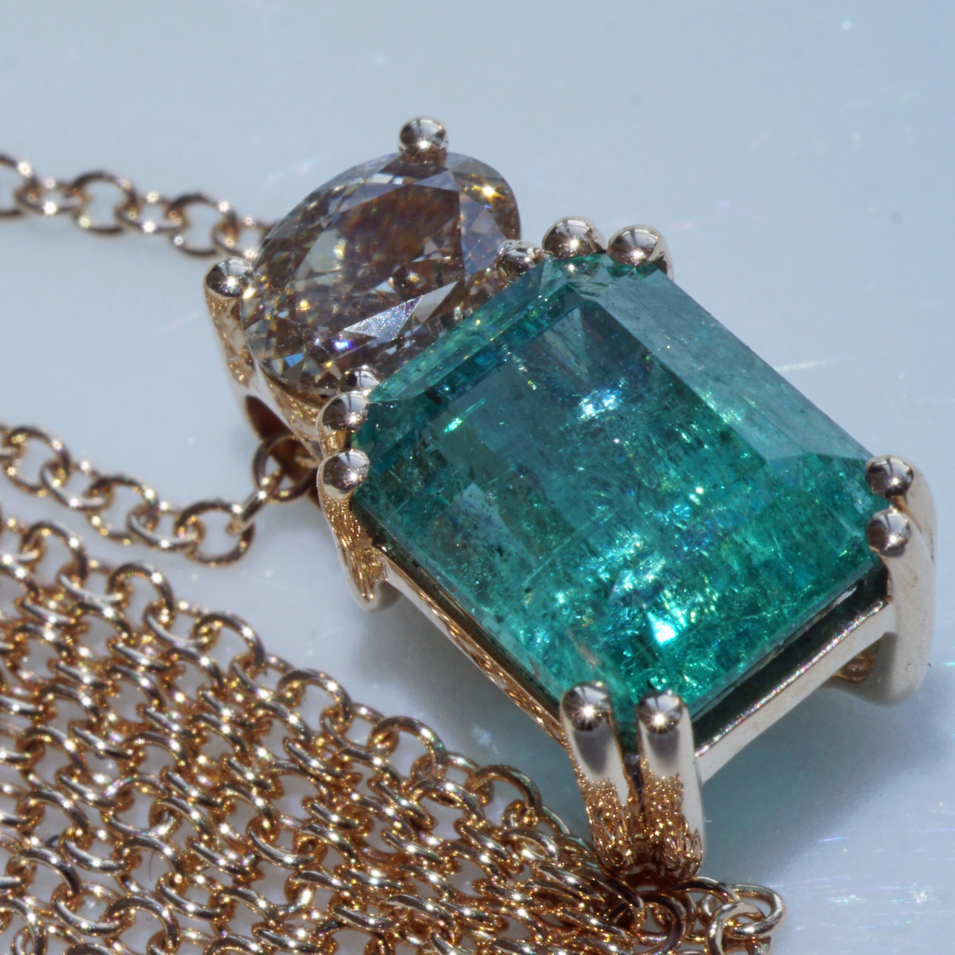 Smaragd Brillant Anhänger / Kette 750er Gelbgold 2.49 ct 0.51 ct IGI Expertise
