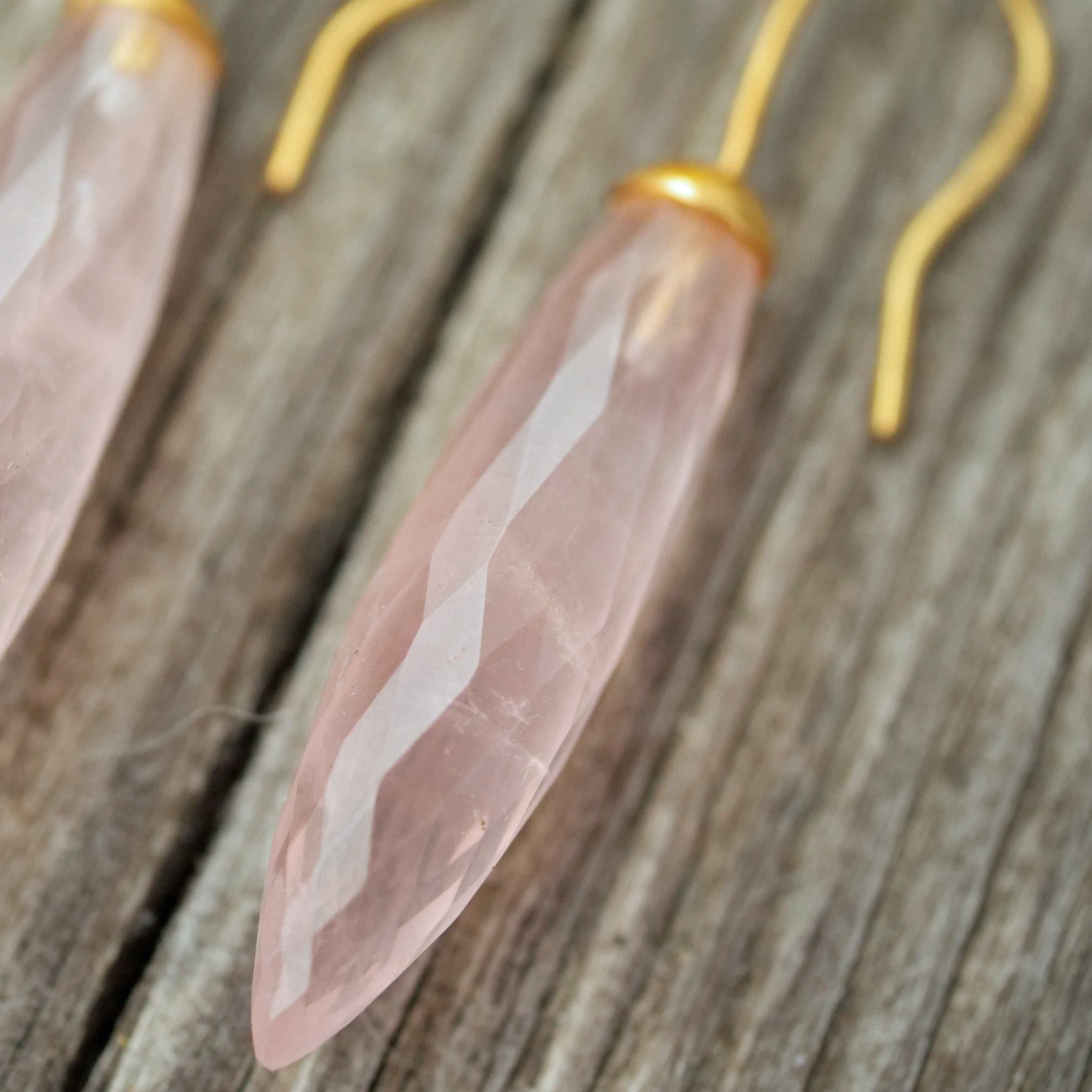 Elegante Rosenquarz Pampel Ohrhänger 900er Silber vergoldet 43 x 8 mm