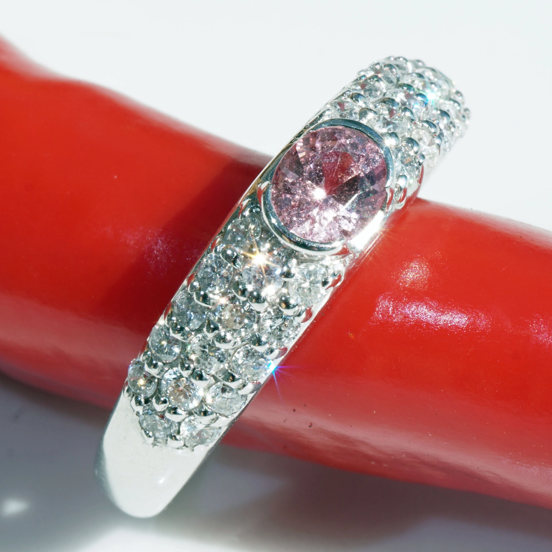 Solitär Saphir Brillant Ring 900er Platin 0.51 ct 0.50 ct TW SI Tolle Brillanz tolles Pink