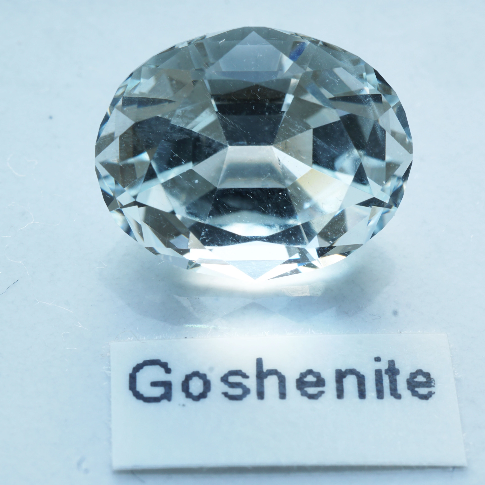 Goshenit Beryll Ring 4.82 ct 750er Gelbgold Mosambik...farblose Reinform