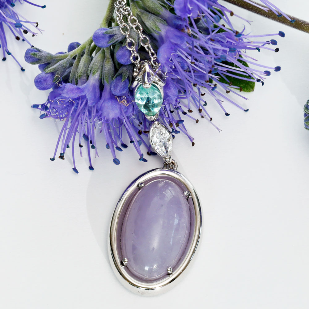 Paraiba Turmalin Jade Brillant Collier 5 ct 0.27 ct 0.11 lavendel kombiniert mit schwimmbadblaugrün...aufregend
