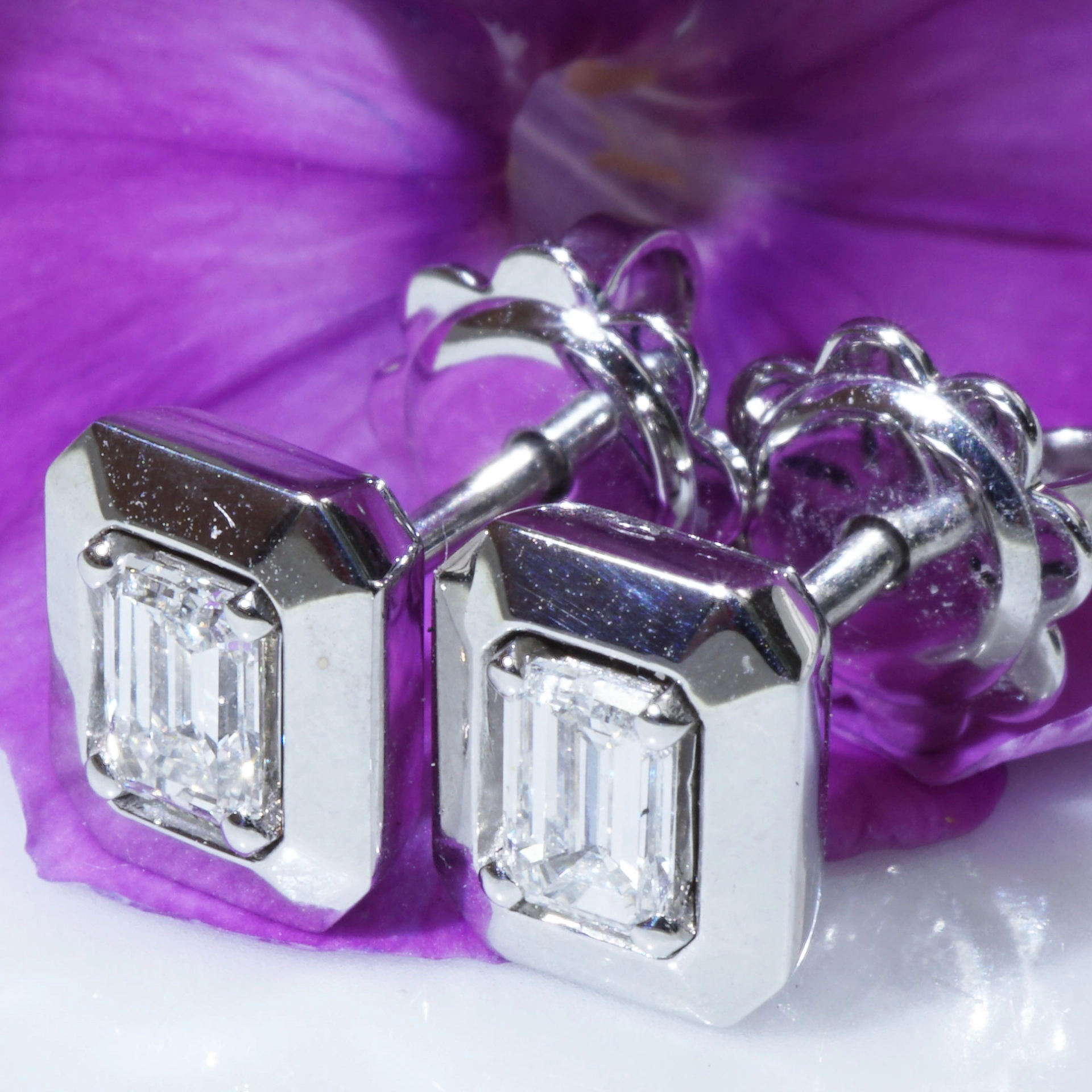 Diamant Emeraldcut Ohrstecker 0.40 ct 750er Weissgold TW VS made in Italy massiv