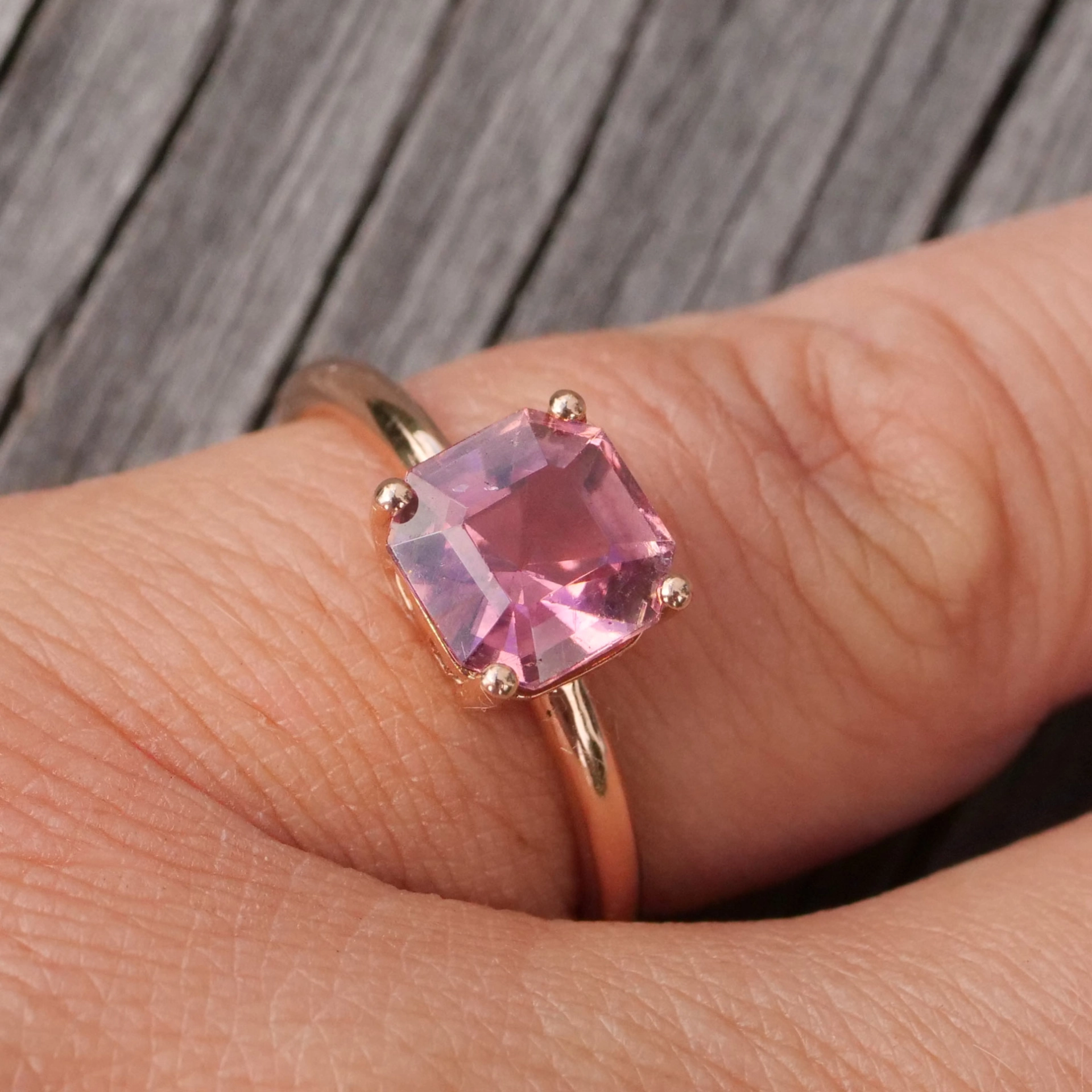 Turmalin Ring 750er Rosegold 2.36 ct grandiose Fliederfarbe Pink Bläulich AAA+
