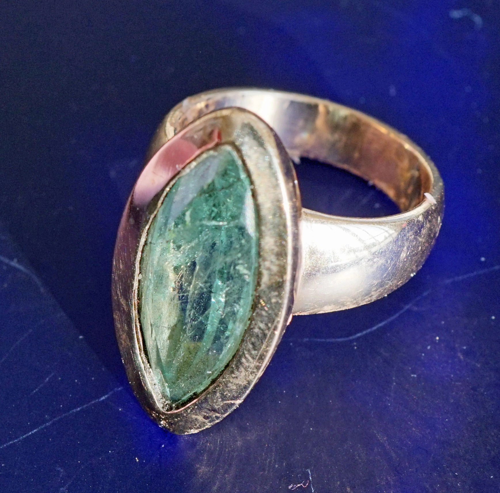 SON00401 AQUAMARIN Ring Silber rosevergoldet 26 x 13 mm Handarbeit Navette tolle intensive Farbqualität