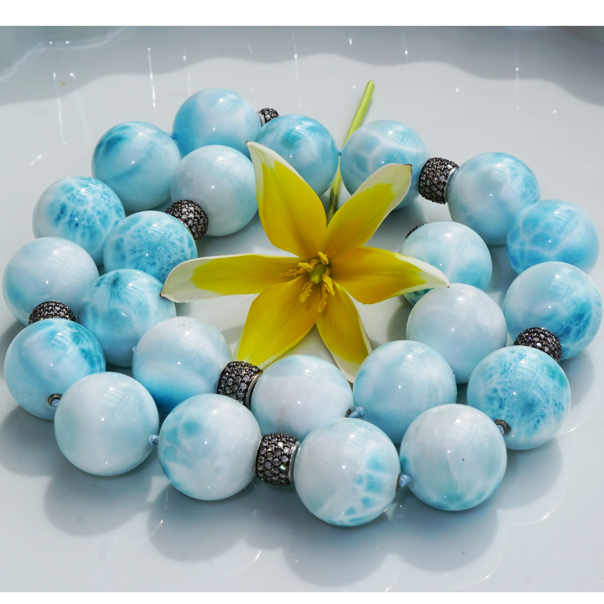 Larimar Brillant Collier 750er Weissgold..ein gigantisches Collier...20 mm Kugeln in AAA