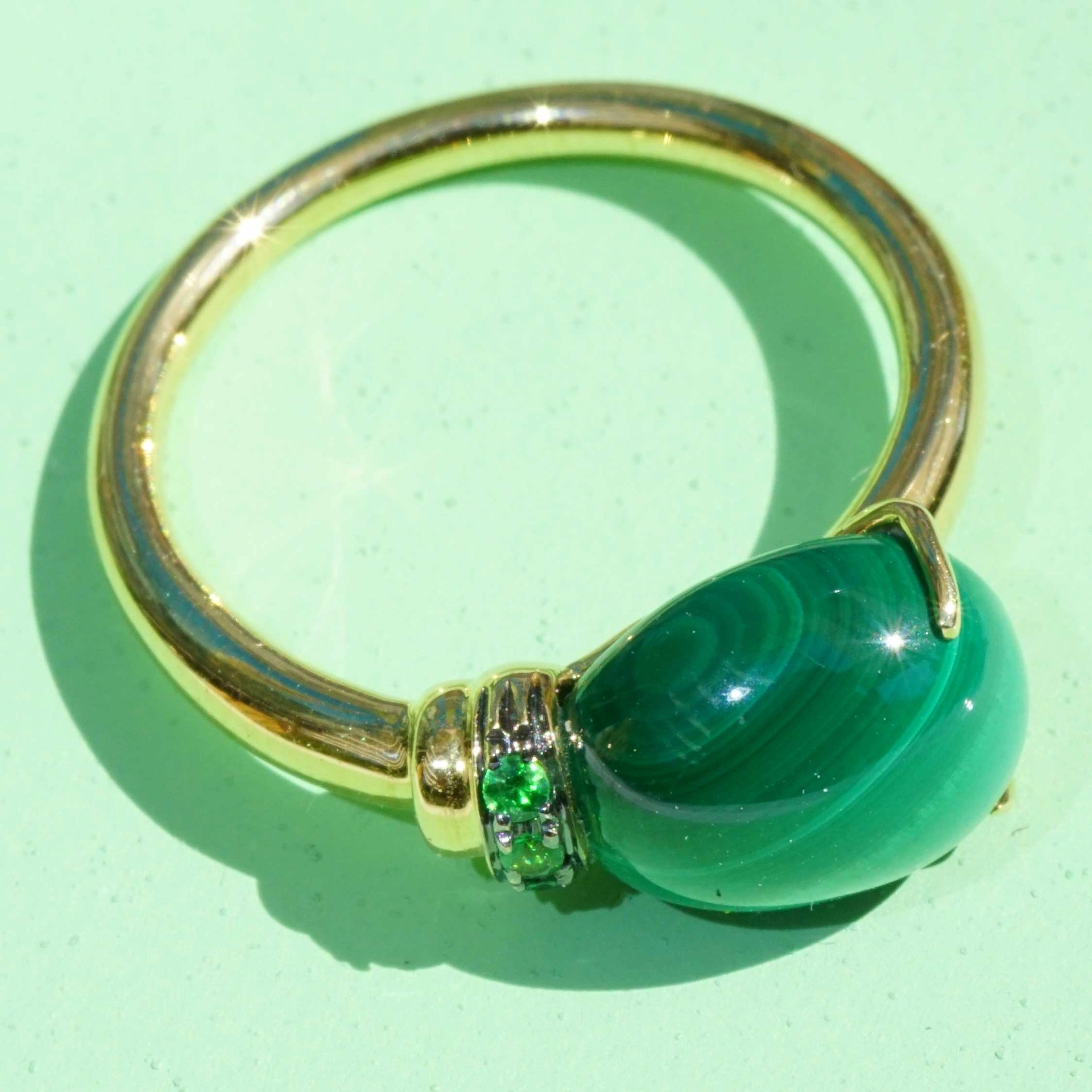 Malachit Tsavorith Ring Drop 750er Gelbgold entzückend sweety 6.75 ct 0.04 ct