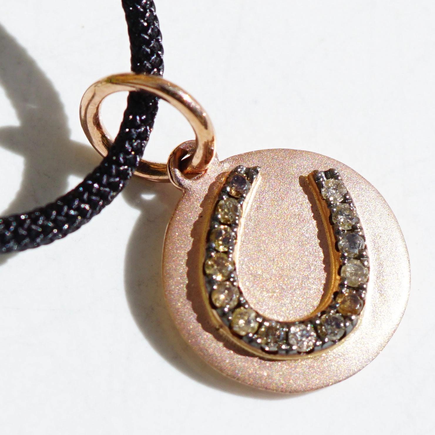 Brillant Anhänger in 750er Rosegold Hufeisen 0.10 ct braune Diamanten