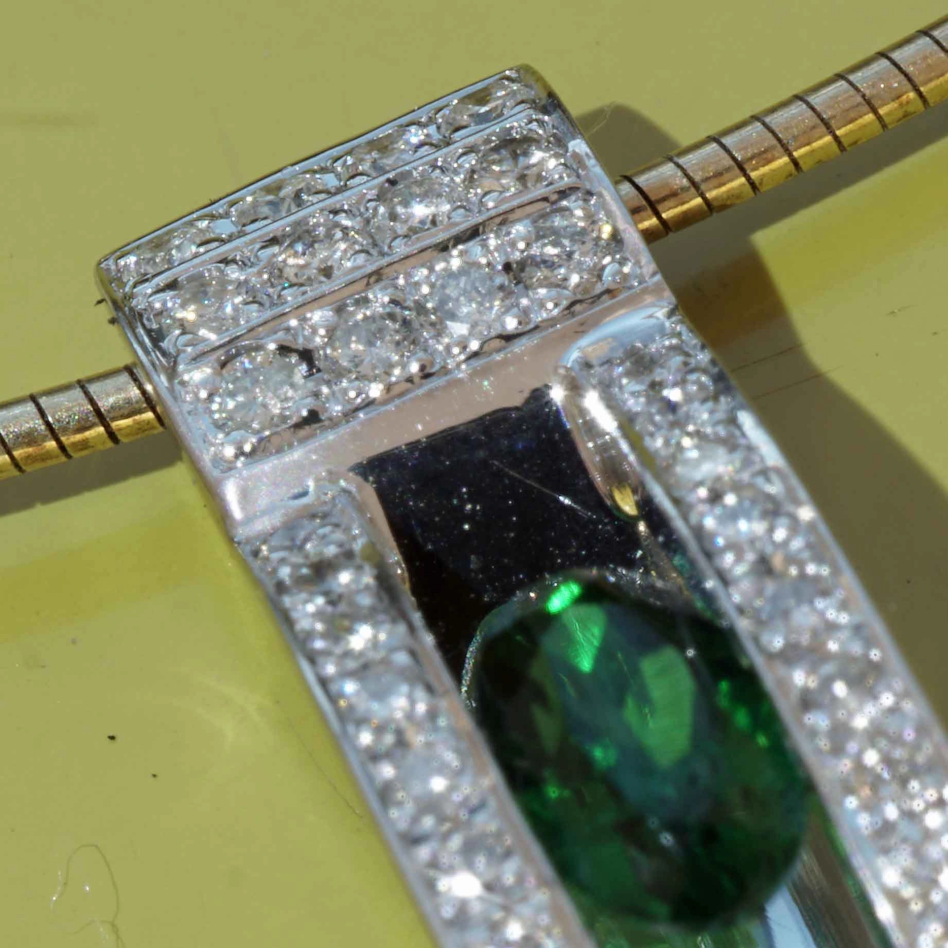 Tsavorith Brillant Anhänger 750er Weissgold 0.60 0.30 ct...eingefasst als Kostbarkeit