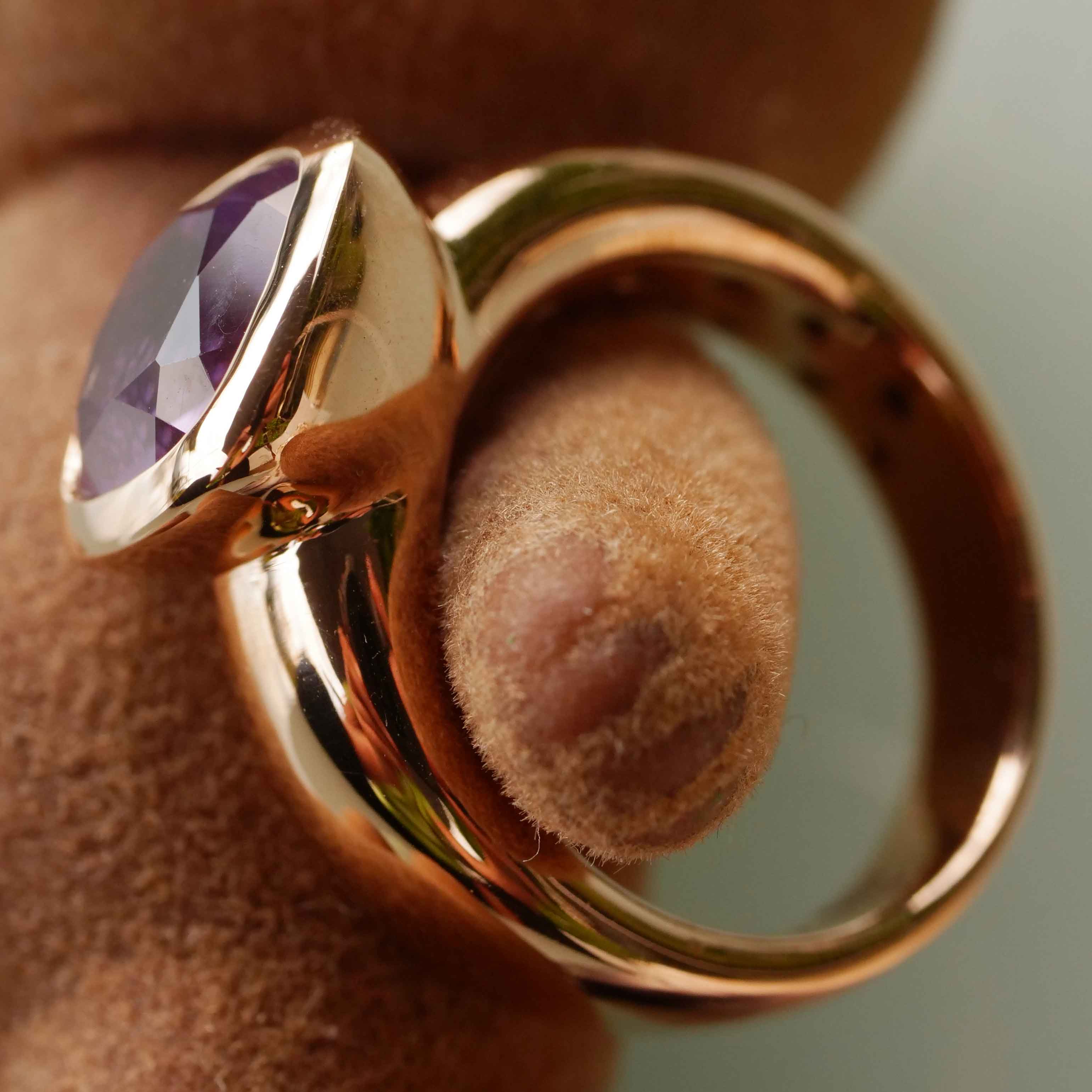 Amethyst Ring 750er Rosegold Valenza .....bella Italia....kleiner Kardinalring...so trendy