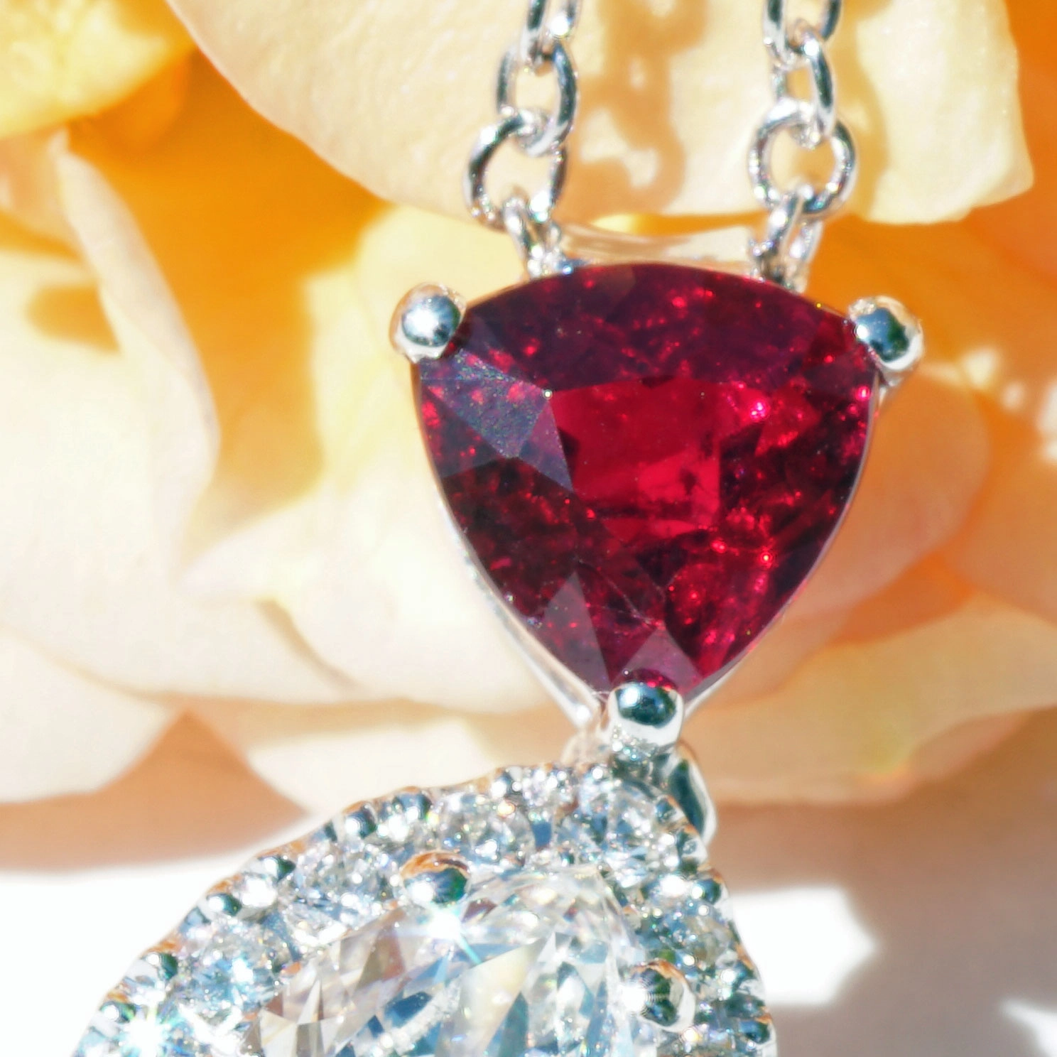 Rubin Diamantmarquise Brillant Anhänger m. Kette 750er Weissgold...pigeonblood Mosambik
