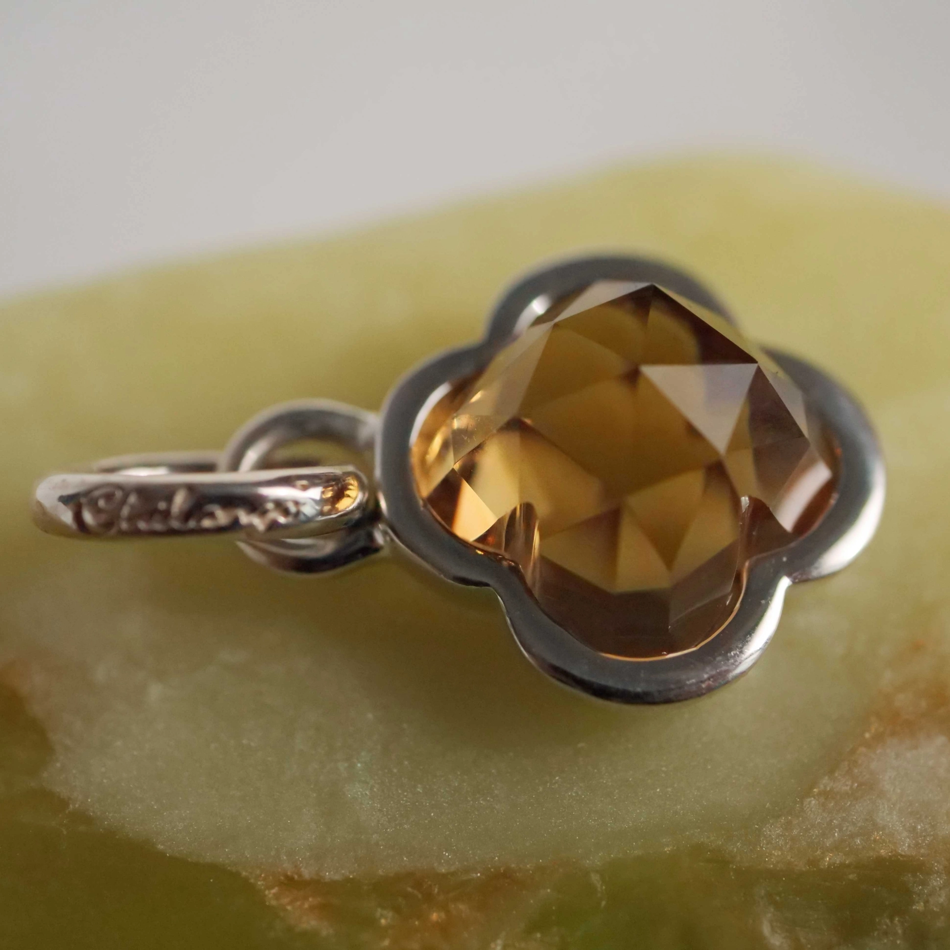 Original Chilango Citrin Anhänger Lilly Flower out of Nature 925er Silber toller Schliff 12x12 mm