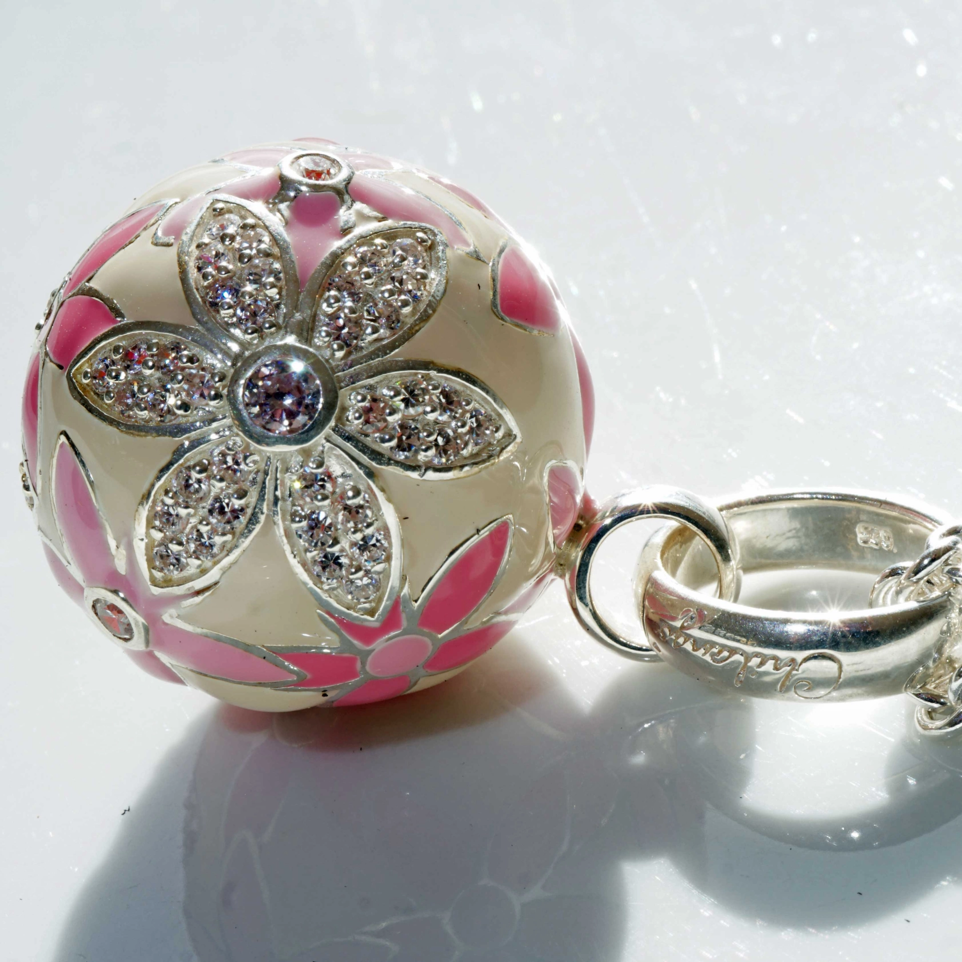 Original Chilango Anhänger im Stil Faberge Emaille Flower Pink 925er Silber mit Steinbesatz