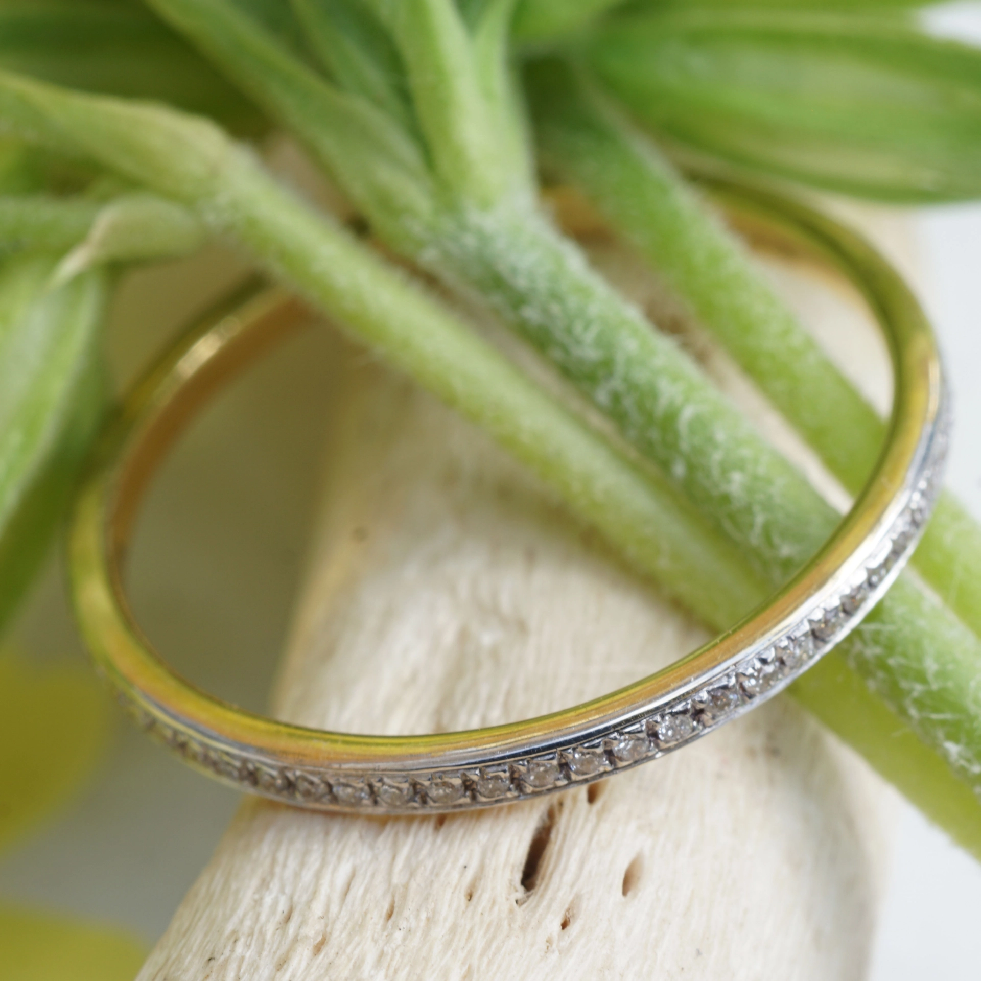 Brillant Memoire Ring 0.15 ct W-TCR / SI-P 750er Gold New Age idealer Kombinationsring