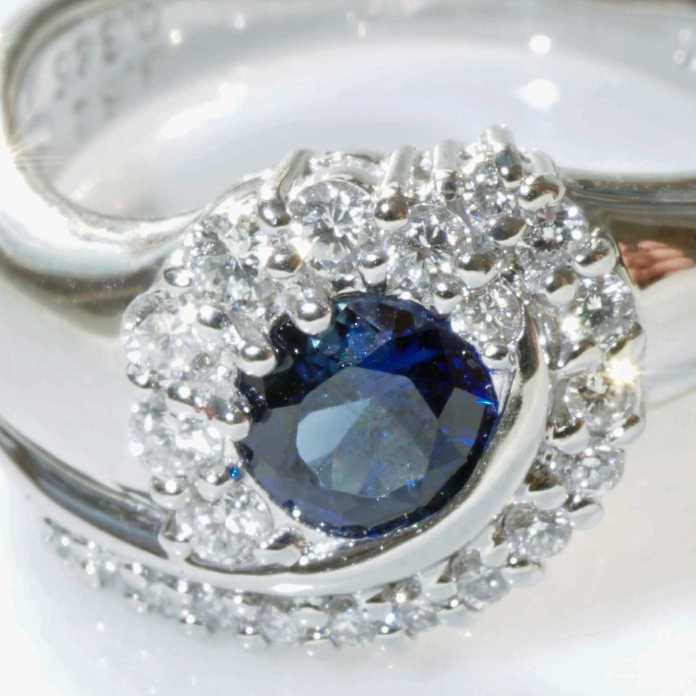 Saphir Brillant Ring 900er Platin 0.62  ct 0.345 ct .....feinster Saphir und Brillanten in Platin