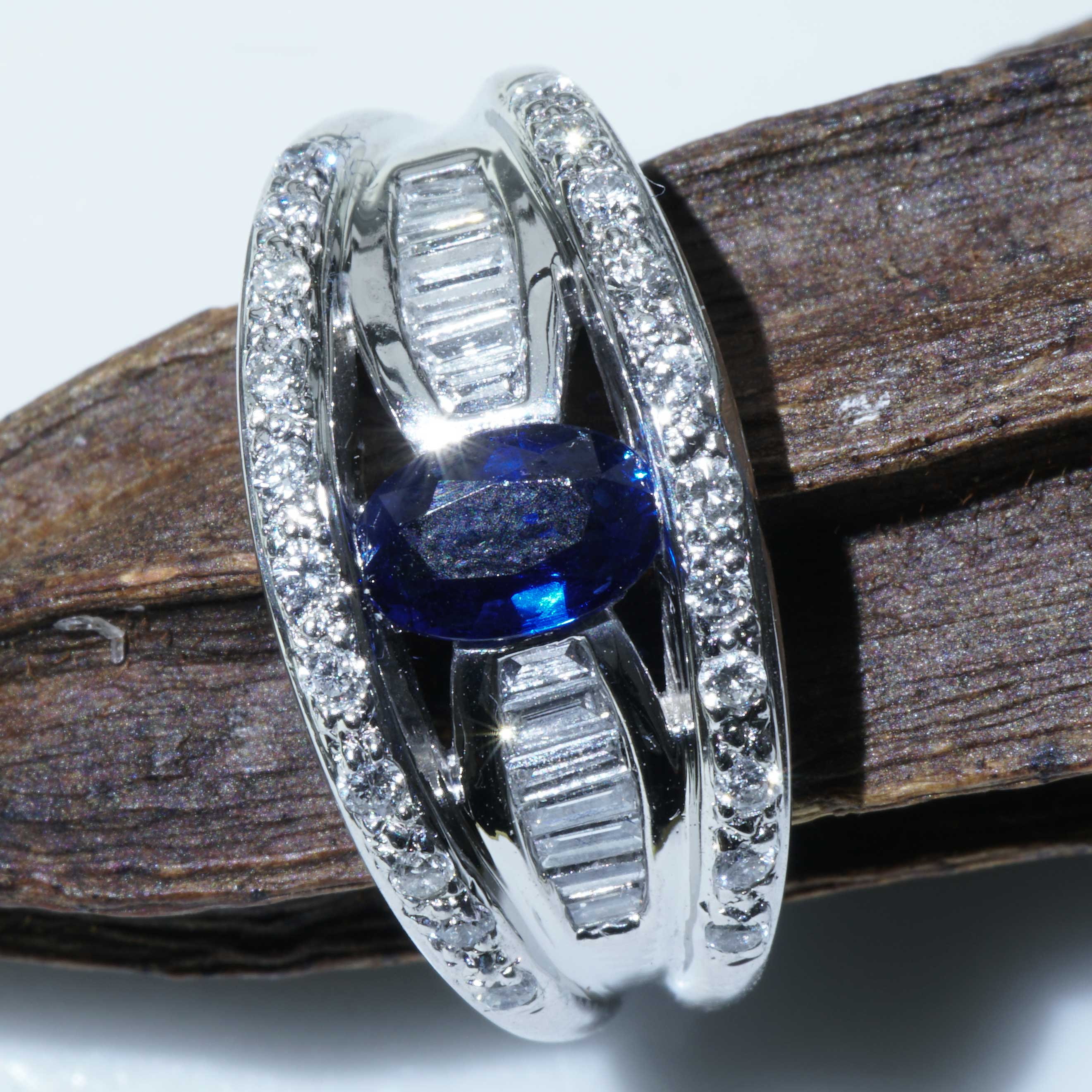 Saphir Brillant Ring 900er Platin 0.65 ct 0.50 ct feinster Saphir und Brillanten in Platin