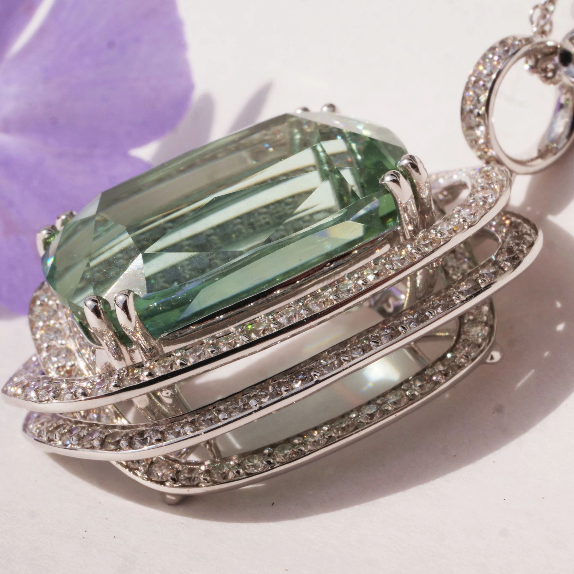 Turmalin Brillant Collier 750er Weissgold 21 ct 2.10 ct MEER SCHAUMGRÜN...ein Investment