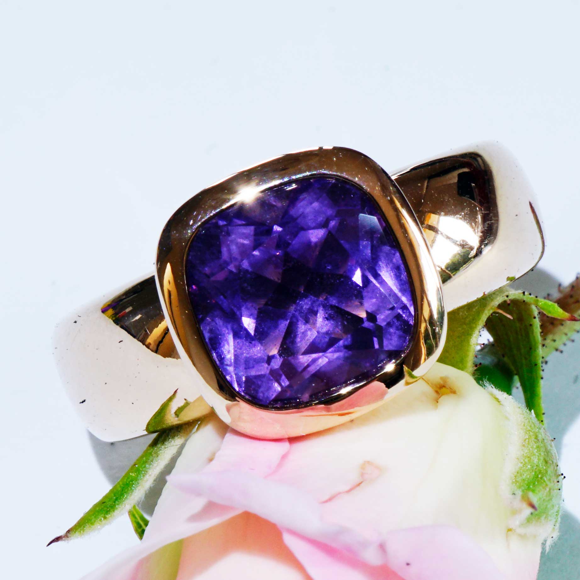 Amethyst Ring 750er Rosegold Valenza .....bella Italia....kleiner Kardinalring...so trendy