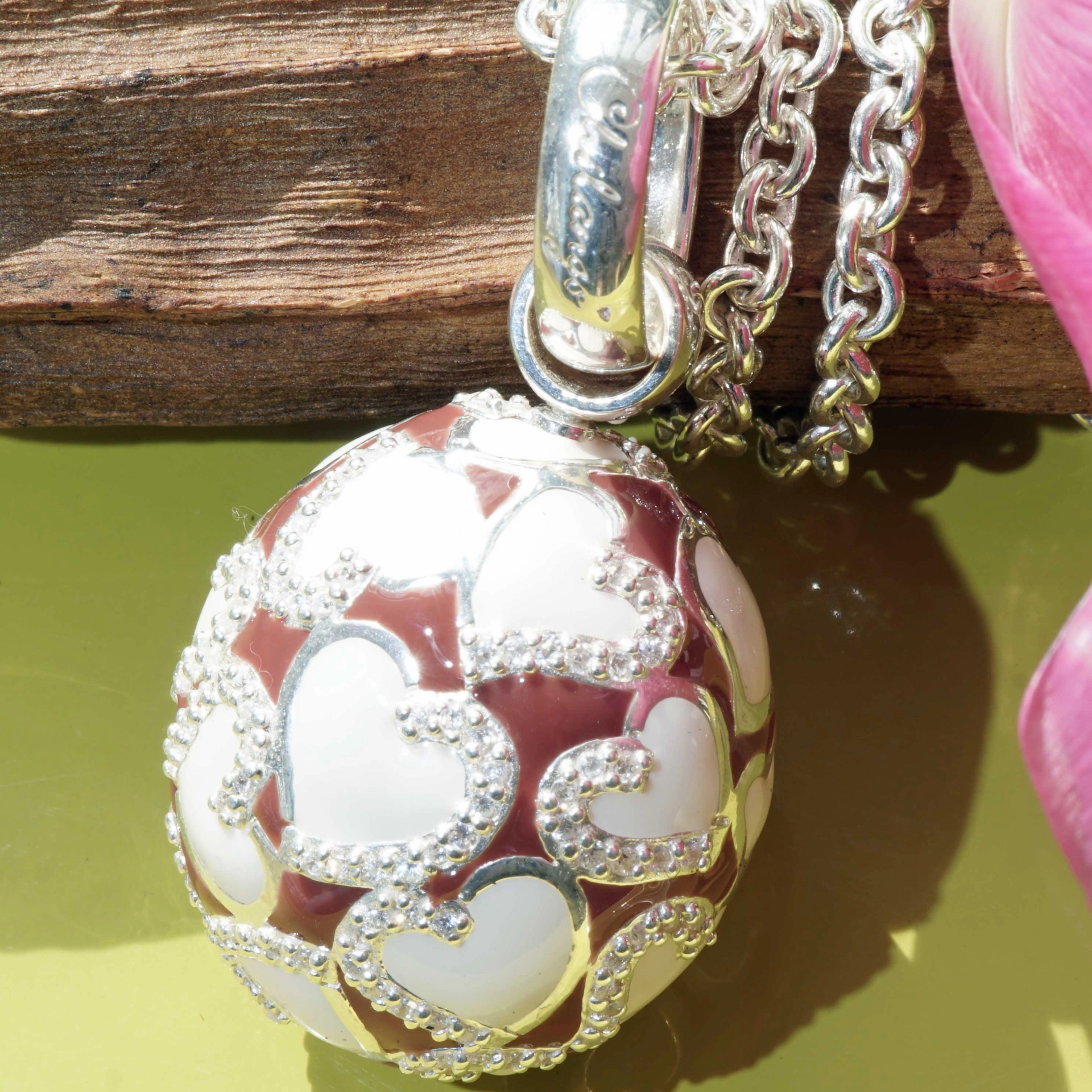 Original Chilango Anhänger im Stil Faberge Emaille Heart rot-braun 925er Silber mit Steinbesatz